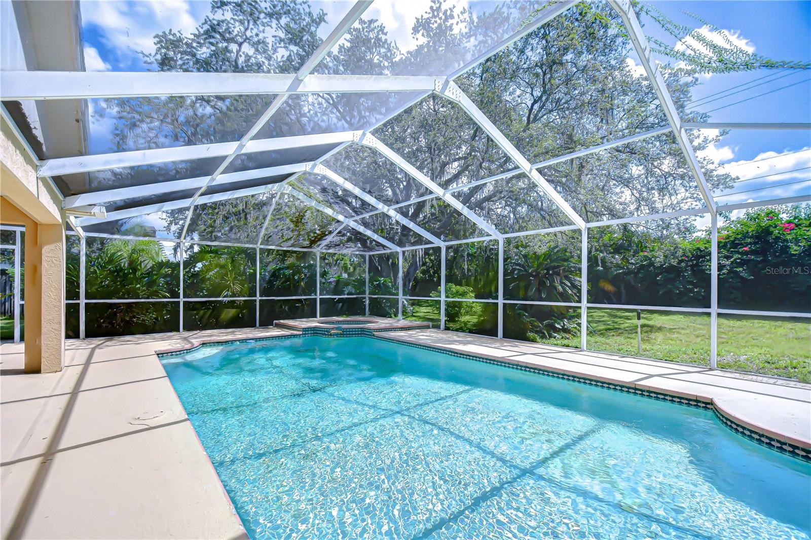 Image 37 of 41 For 2117 Laindale Place