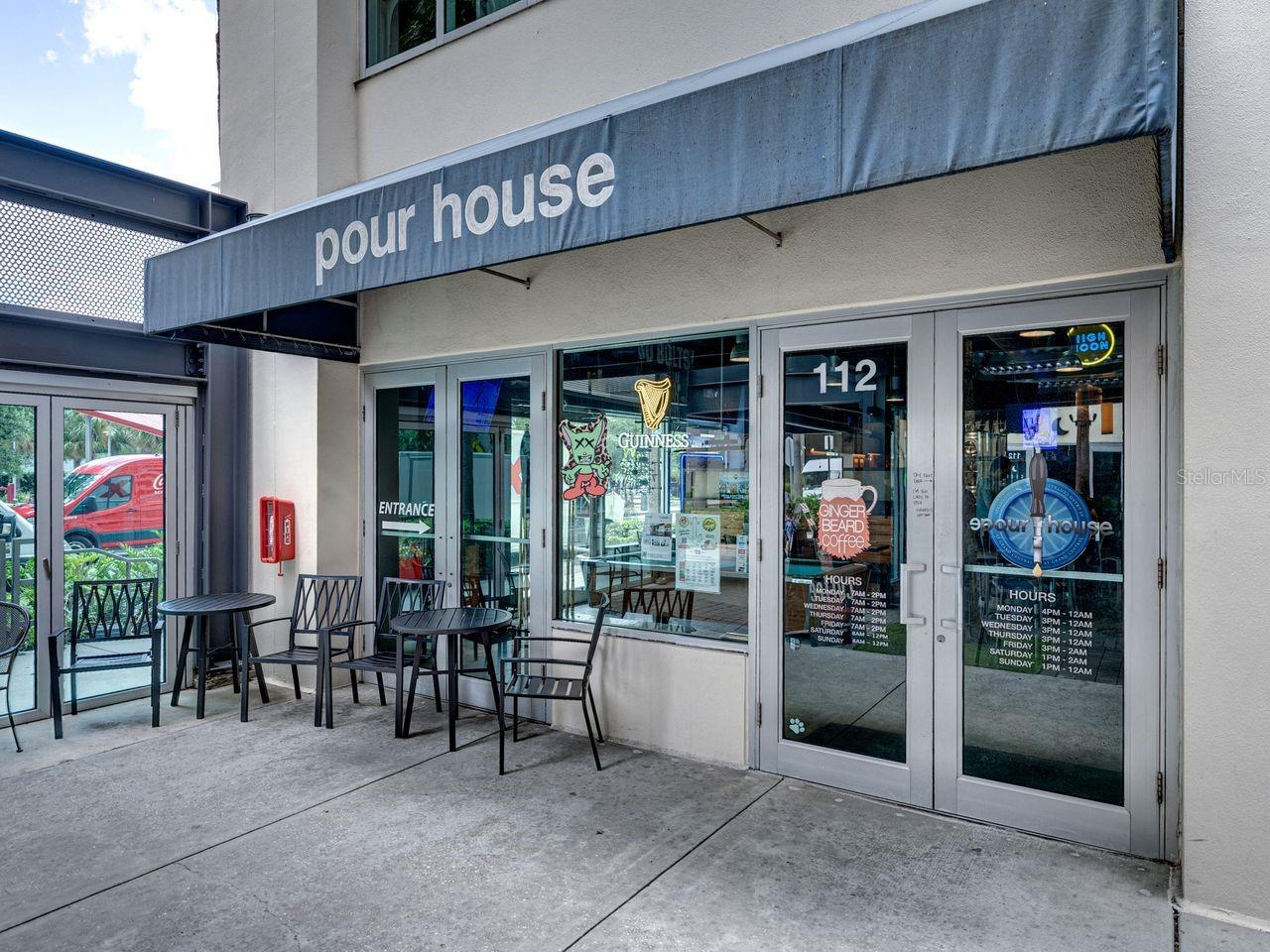 Listing photo id 59 for 1208 Kennedy Boulevard 914
