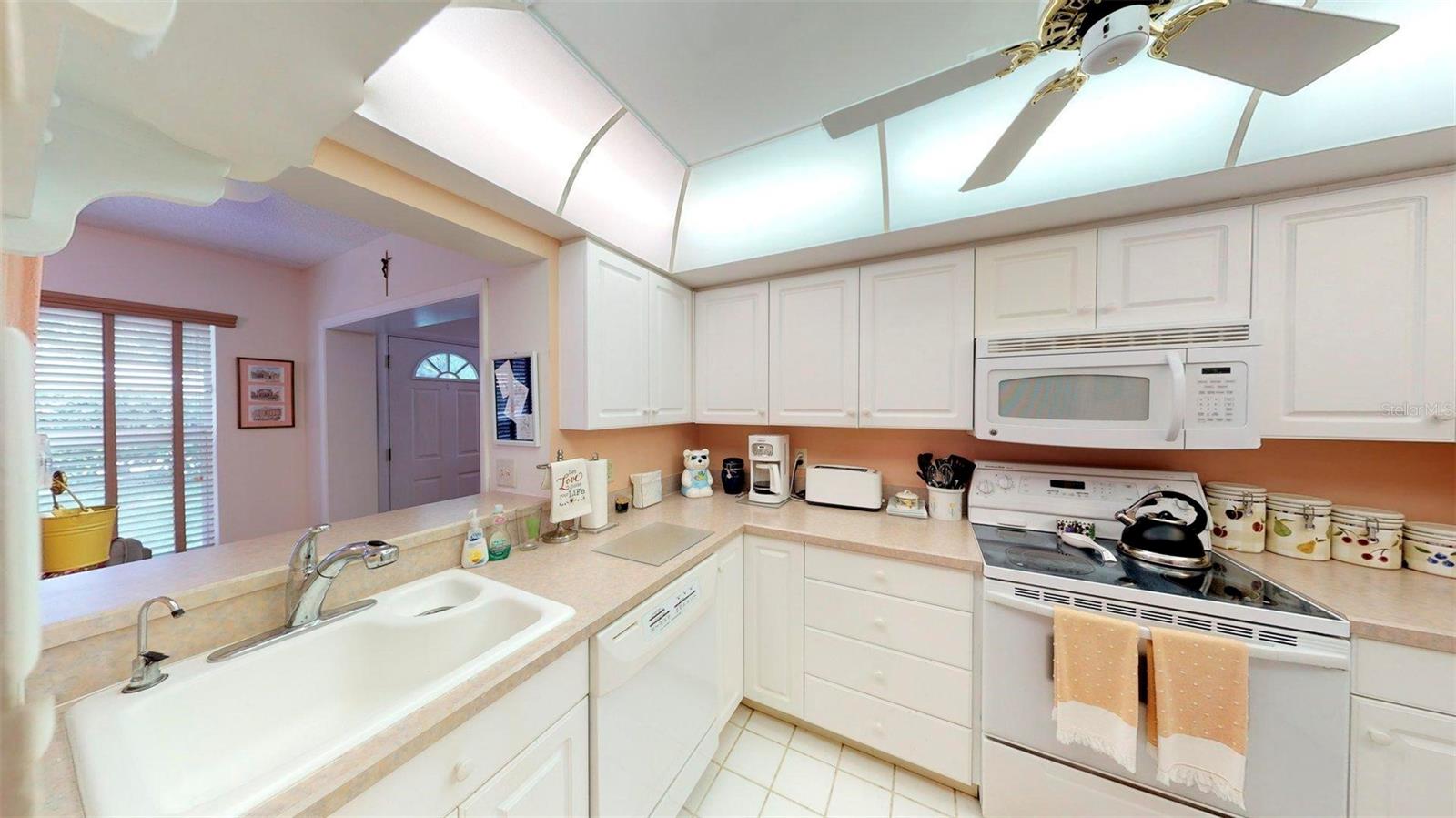 Image 14 of 67 For 8064 Brentwood Road