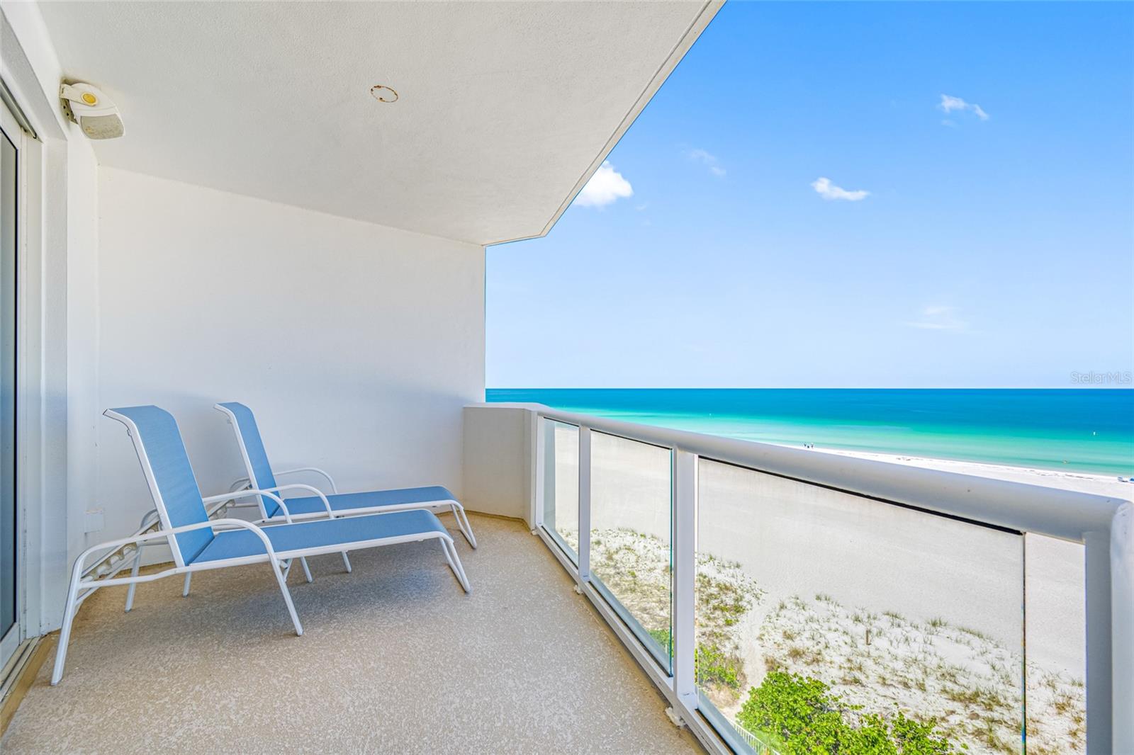 Image 17 of 32 For 1350 Gulf Boulevard 604