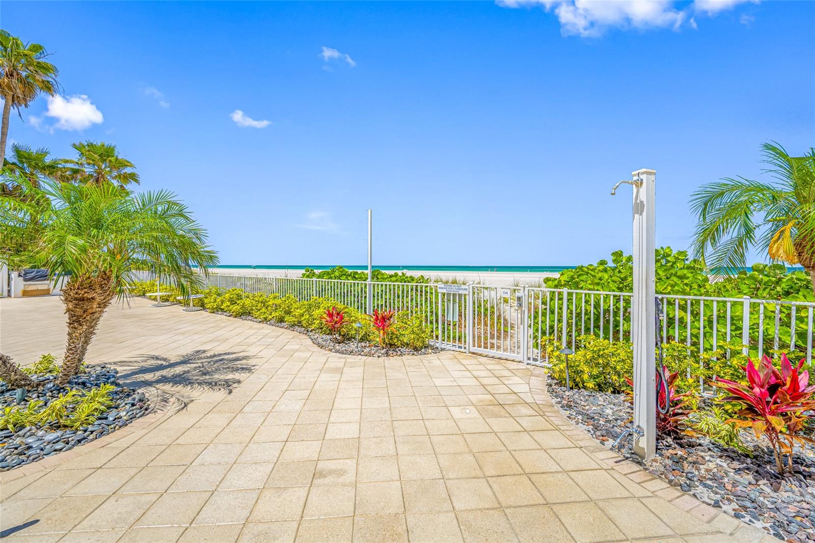 Image 30 of 32 For 1350 Gulf Boulevard 604