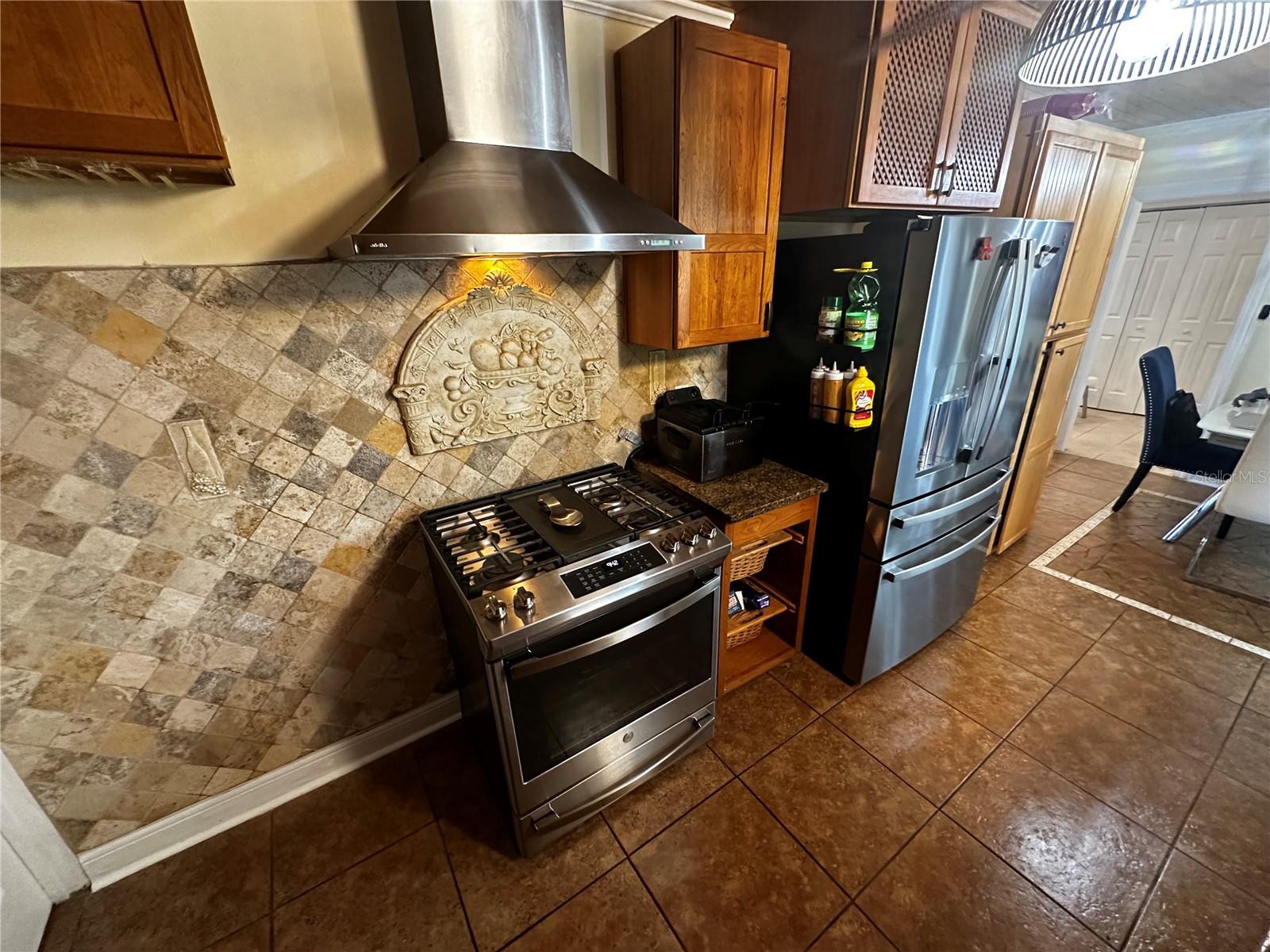 Image 23 of 46 For 1101 Alcazar Way S