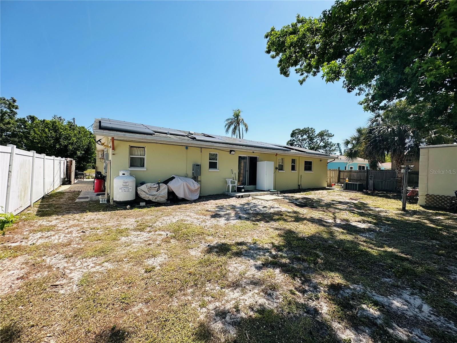 Image 5 of 46 For 1101 Alcazar Way S
