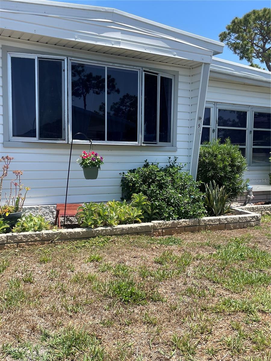 Image 18 of 26 For 7880 54th Avenue N 9