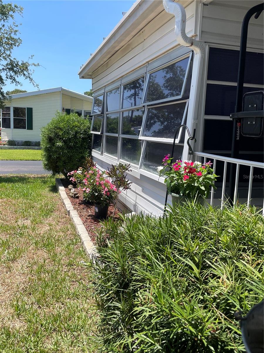 Image 19 of 26 For 7880 54th Avenue N 9