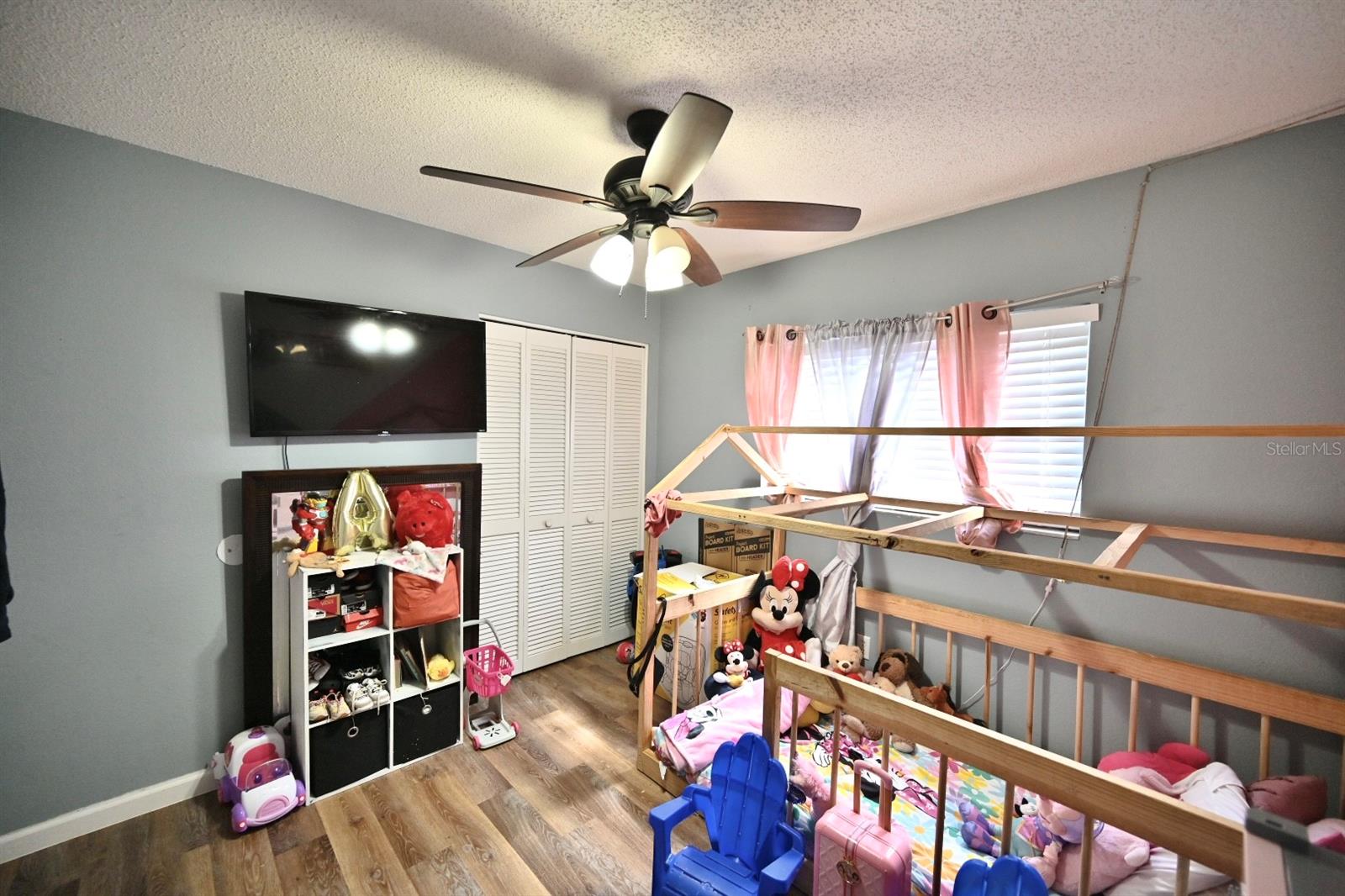 Image 15 of 39 For 11314 Silverleaf Court
