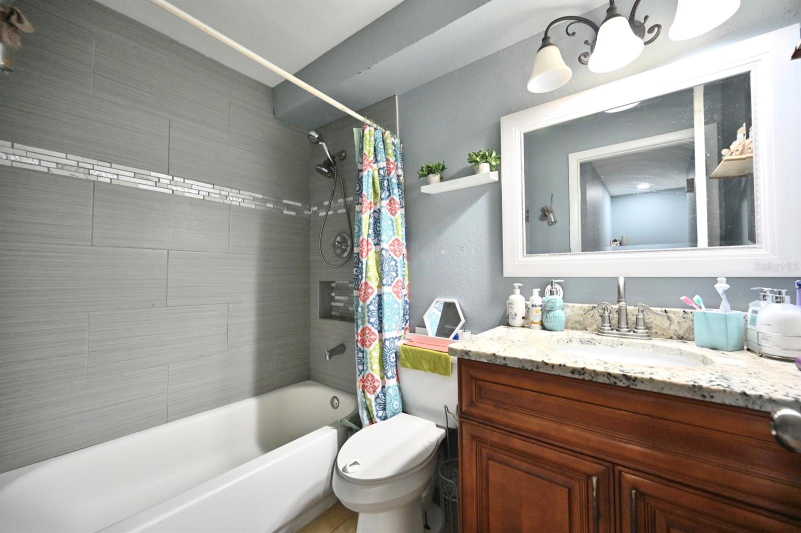 Image 21 of 39 For 11314 Silverleaf Court