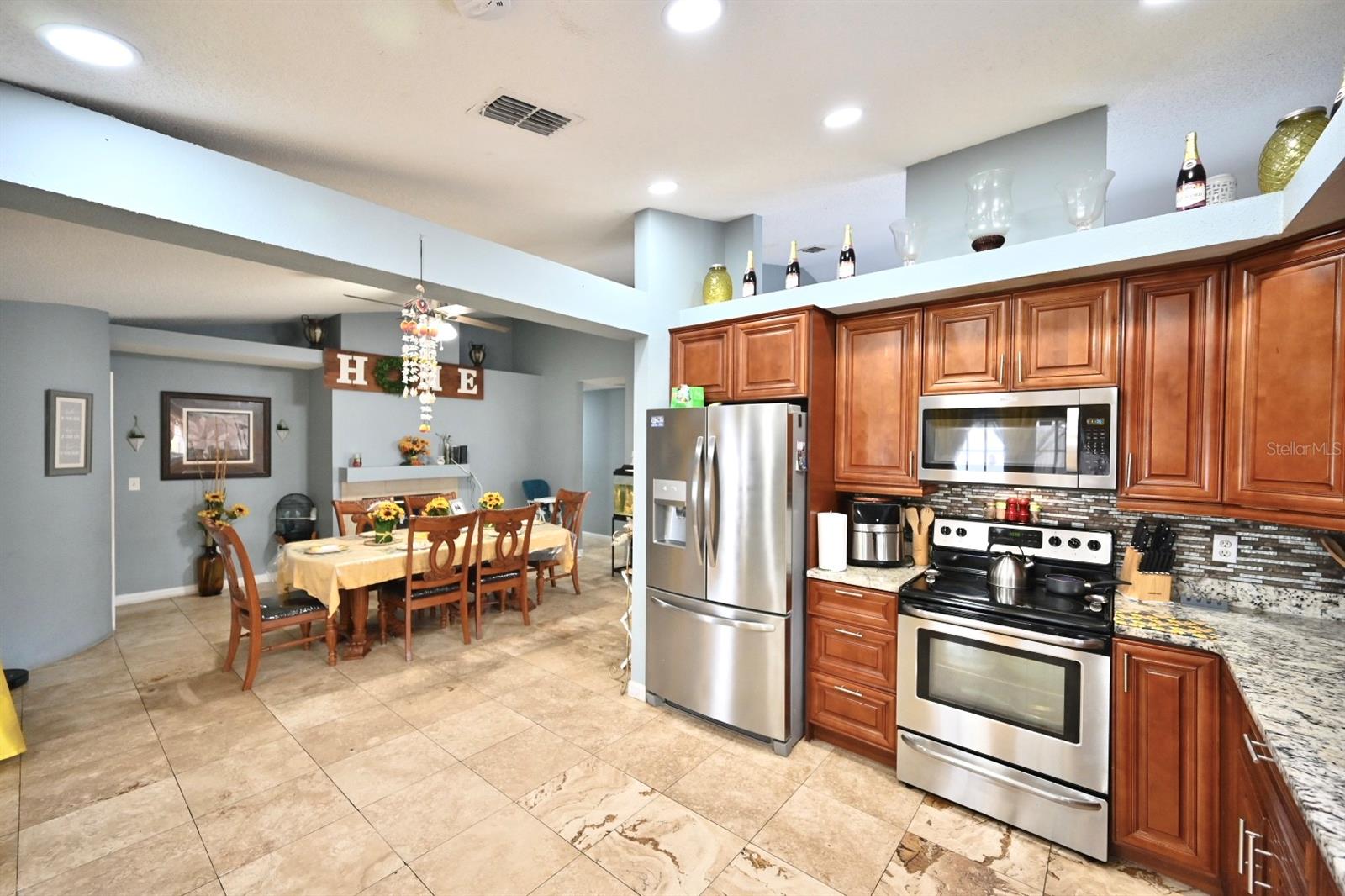 Image 22 of 39 For 11314 Silverleaf Court