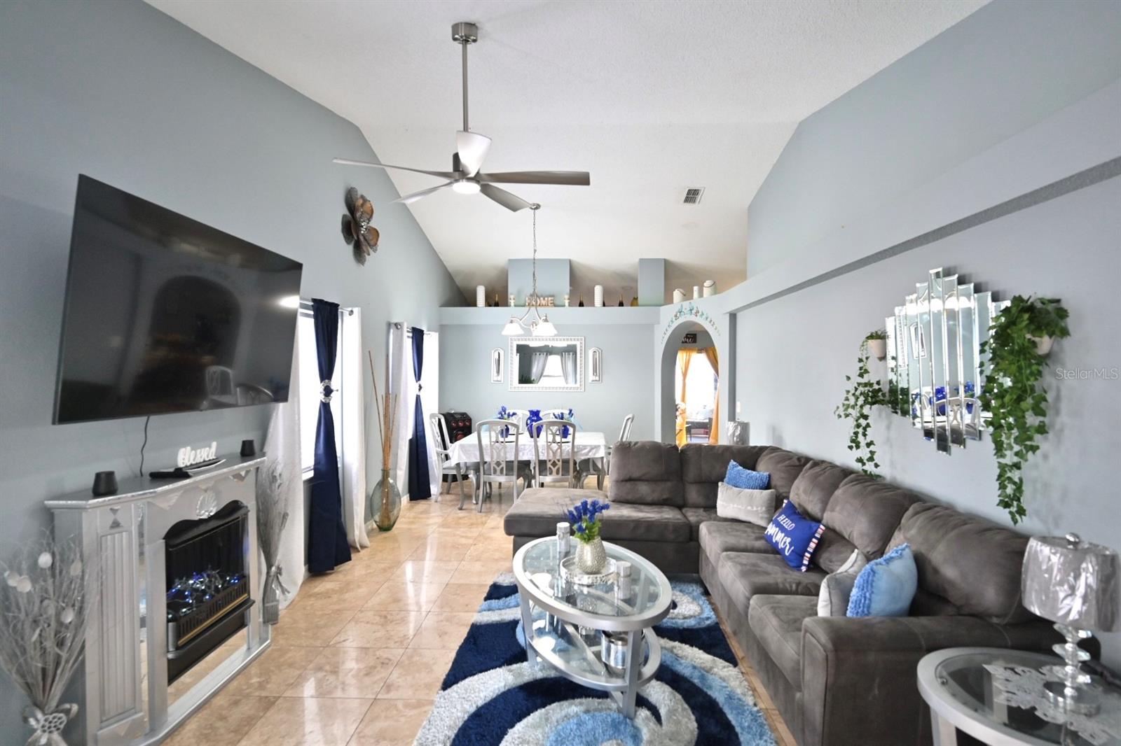 Image 34 of 39 For 11314 Silverleaf Court