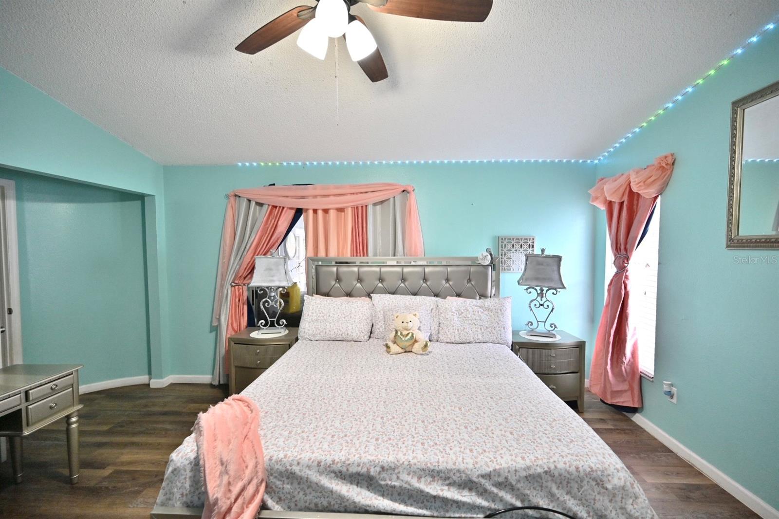 Image 8 of 39 For 11314 Silverleaf Court