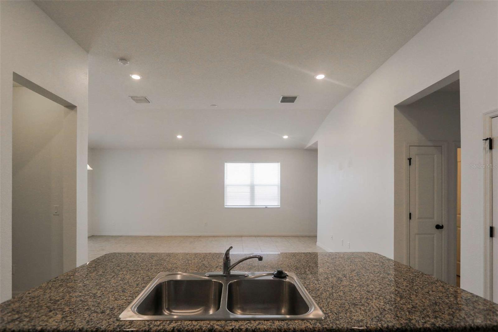 Image 10 of 30 For 7608 Sunshine Bridge Avenue