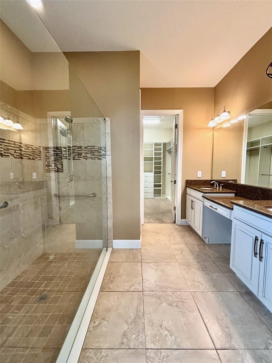 Image 20 of 49 For 11489 Bitola Drive