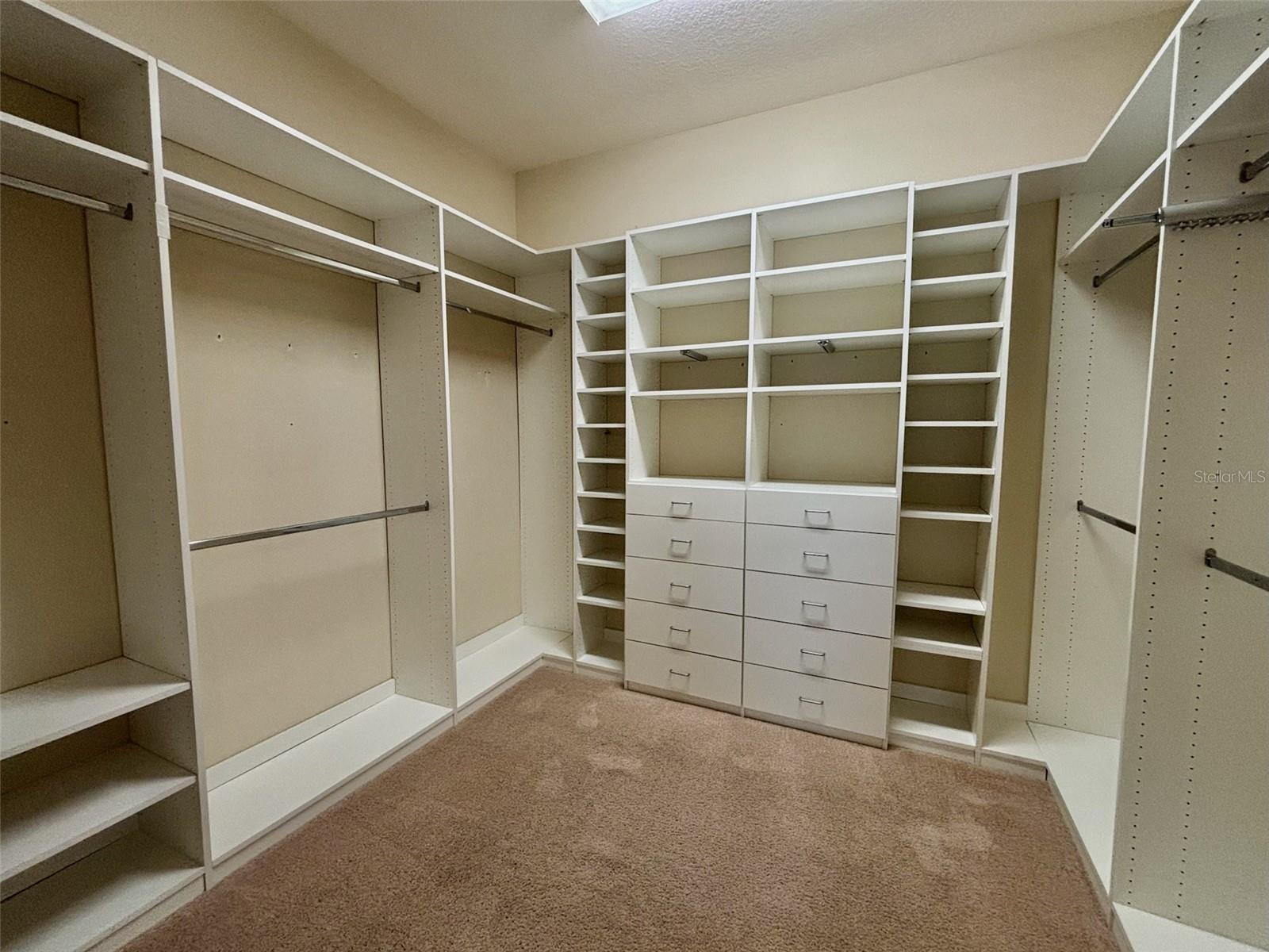 Image 23 of 49 For 11489 Bitola Drive