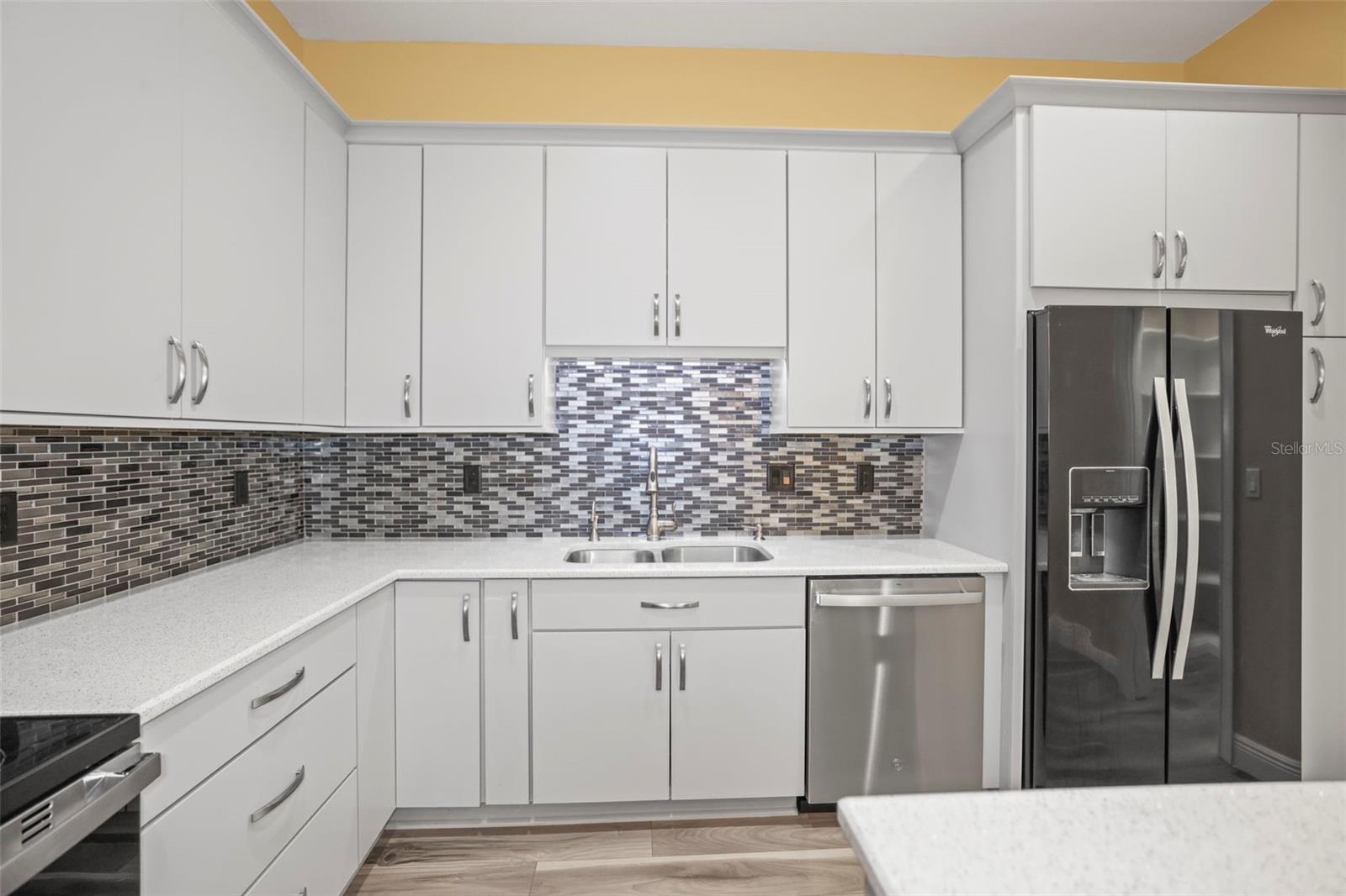Image 11 of 42 For 1768 Lago Vista Boulevard