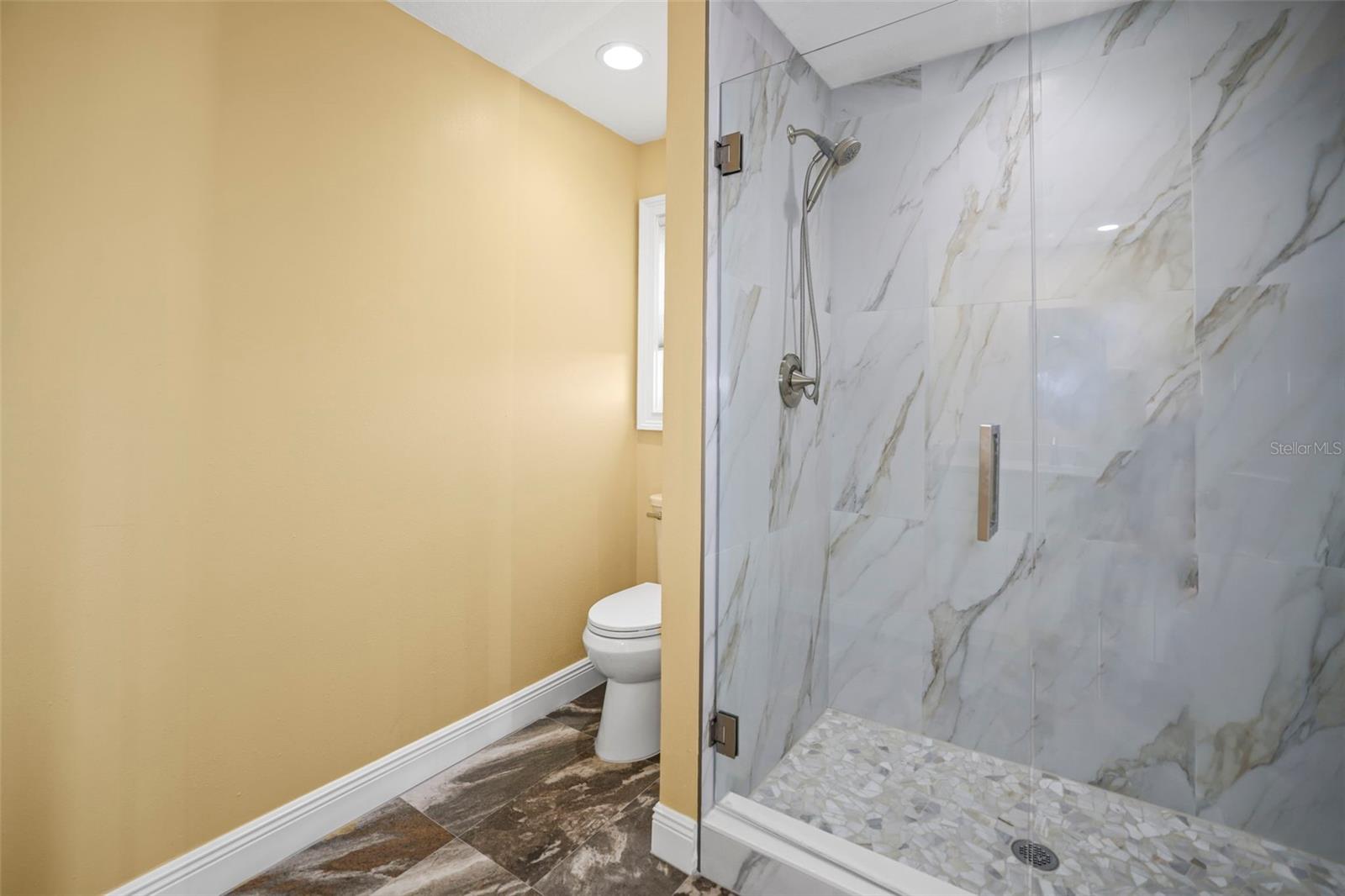 Image 25 of 42 For 1768 Lago Vista Boulevard