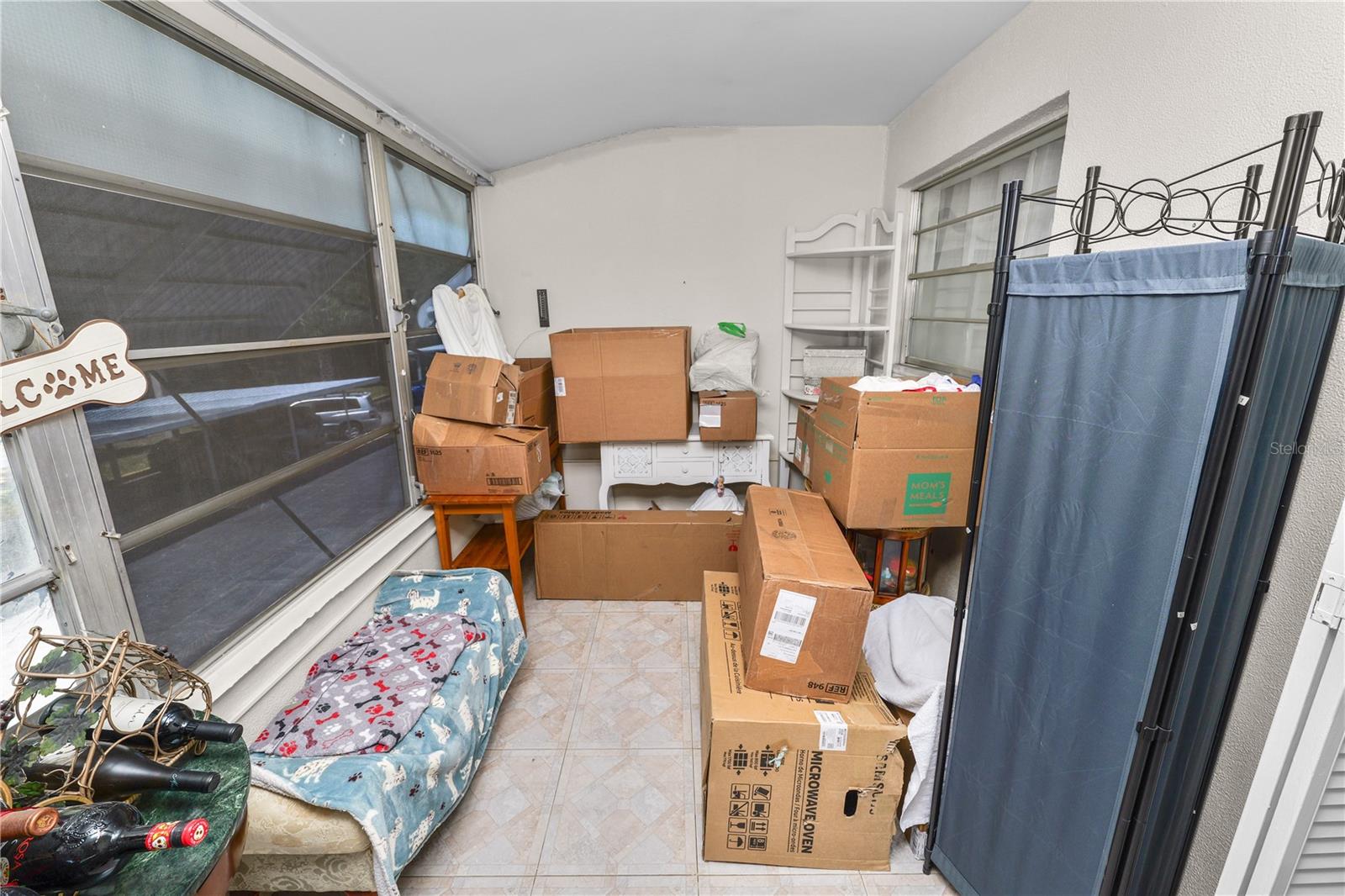 Image 23 of 40 For 1900 58th Avenue N 26