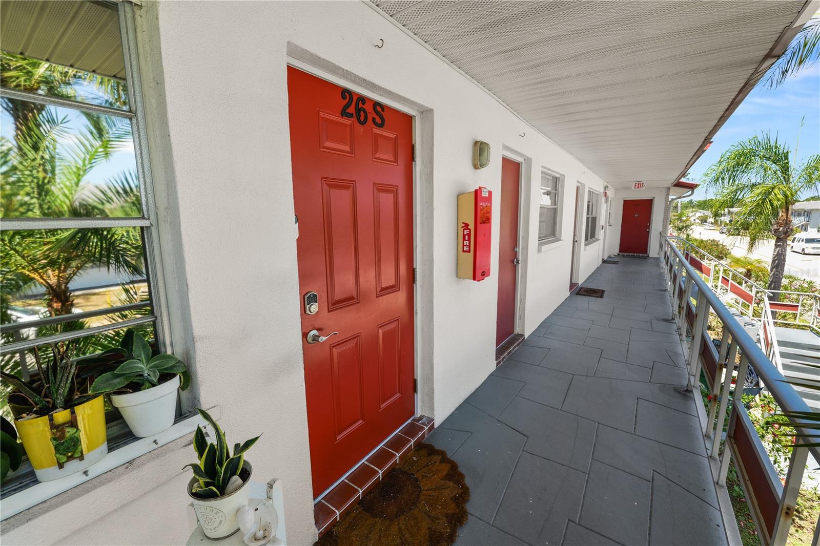 Image 3 of 40 For 1900 58th Avenue N 26