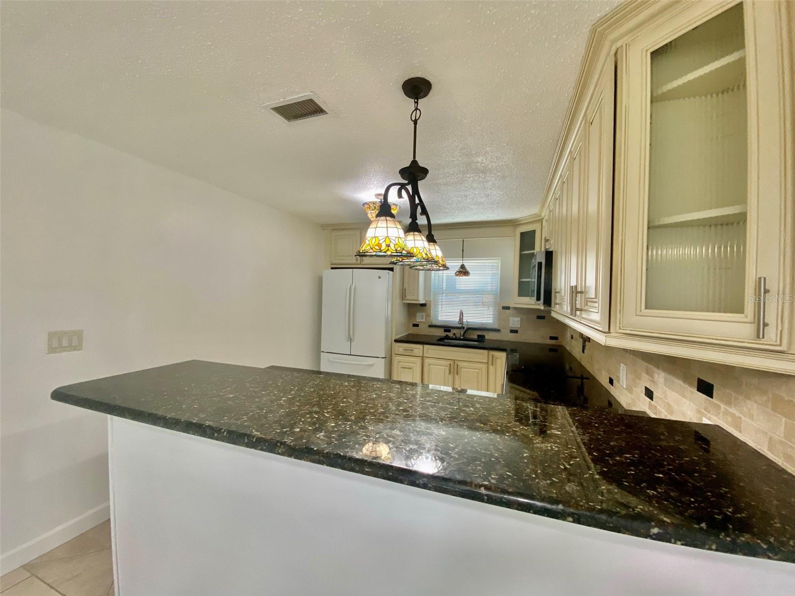 Image 6 of 36 For 506 71st Avenue 4
