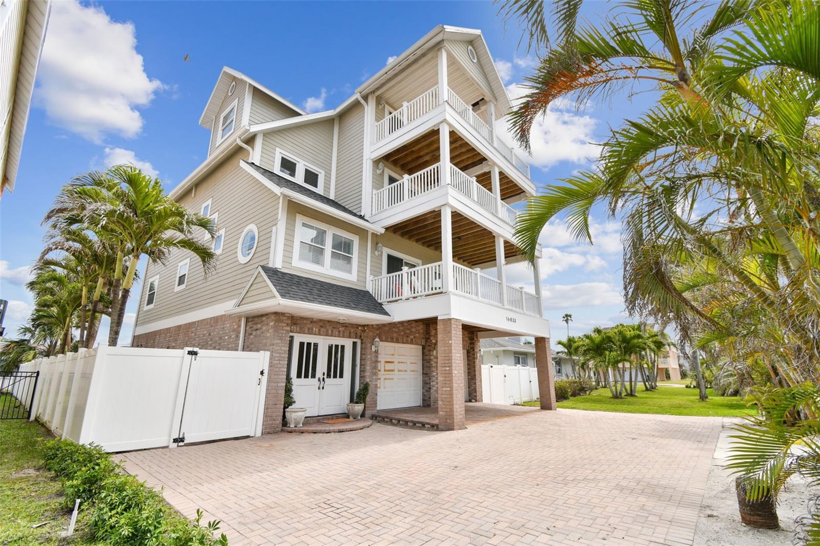 Details for 16033 Gulf Boulevard, REDINGTON BEACH, FL 33708