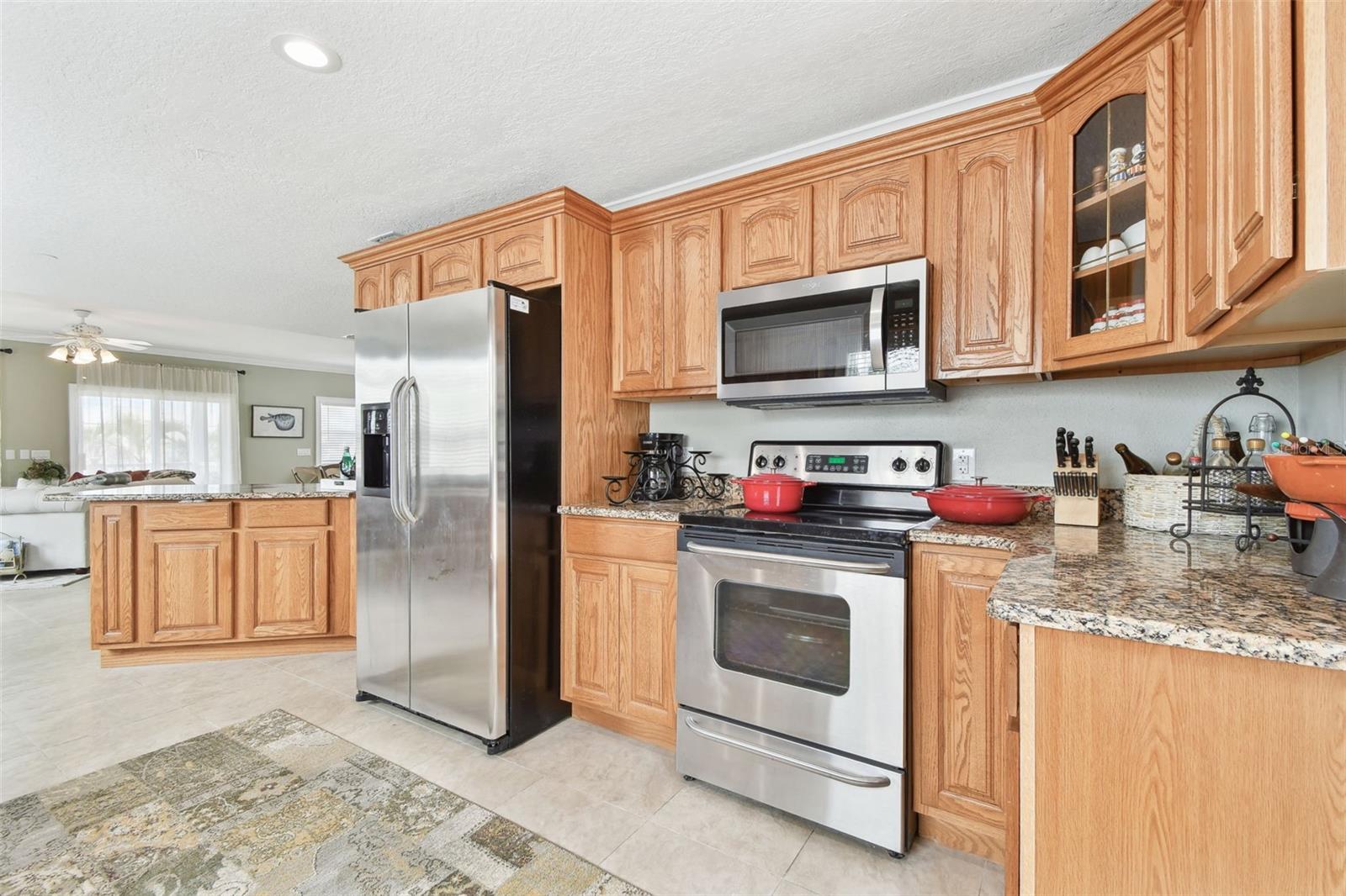 Image 21 of 98 For 16033 Gulf Boulevard