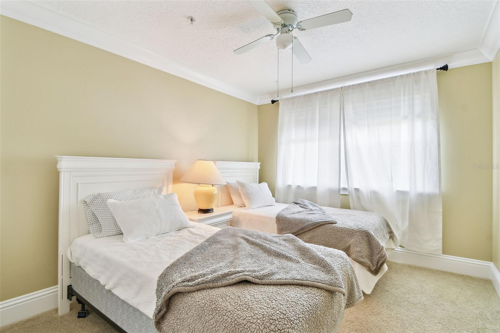 Image 45 of 98 For 16033 Gulf Boulevard
