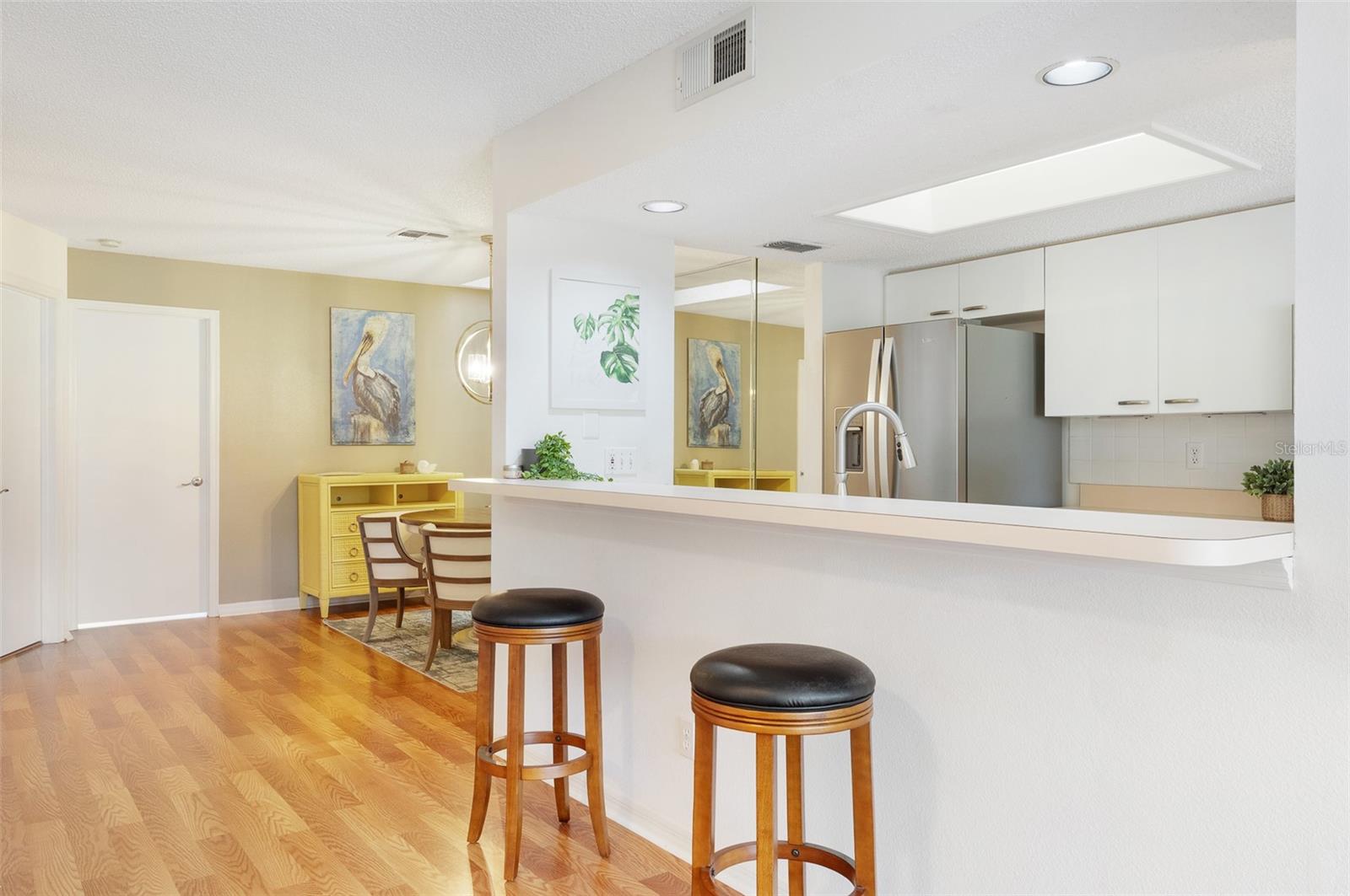 Listing photo id 9 for 623 Garland Circle