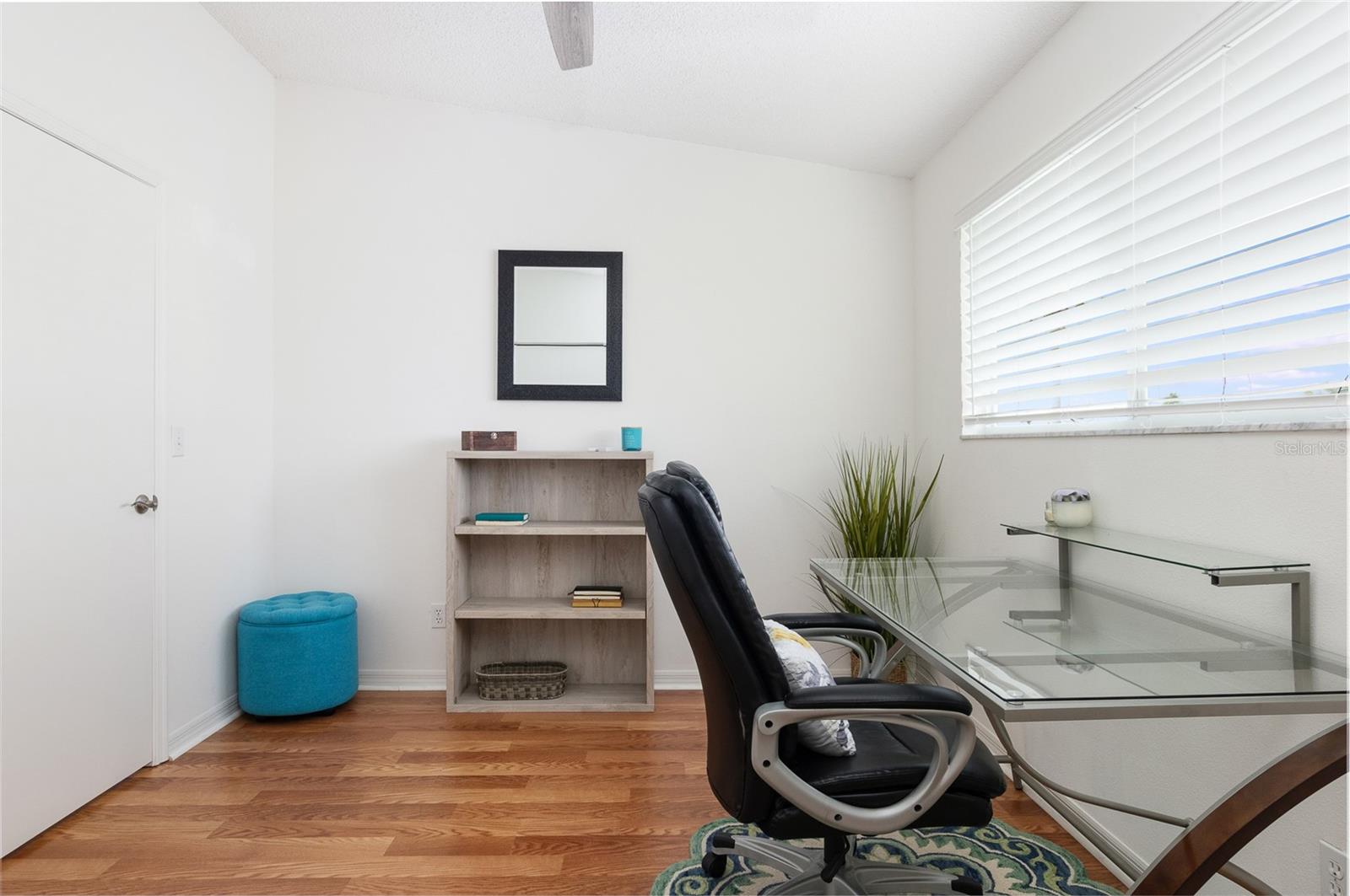 Listing photo id 17 for 623 Garland Circle