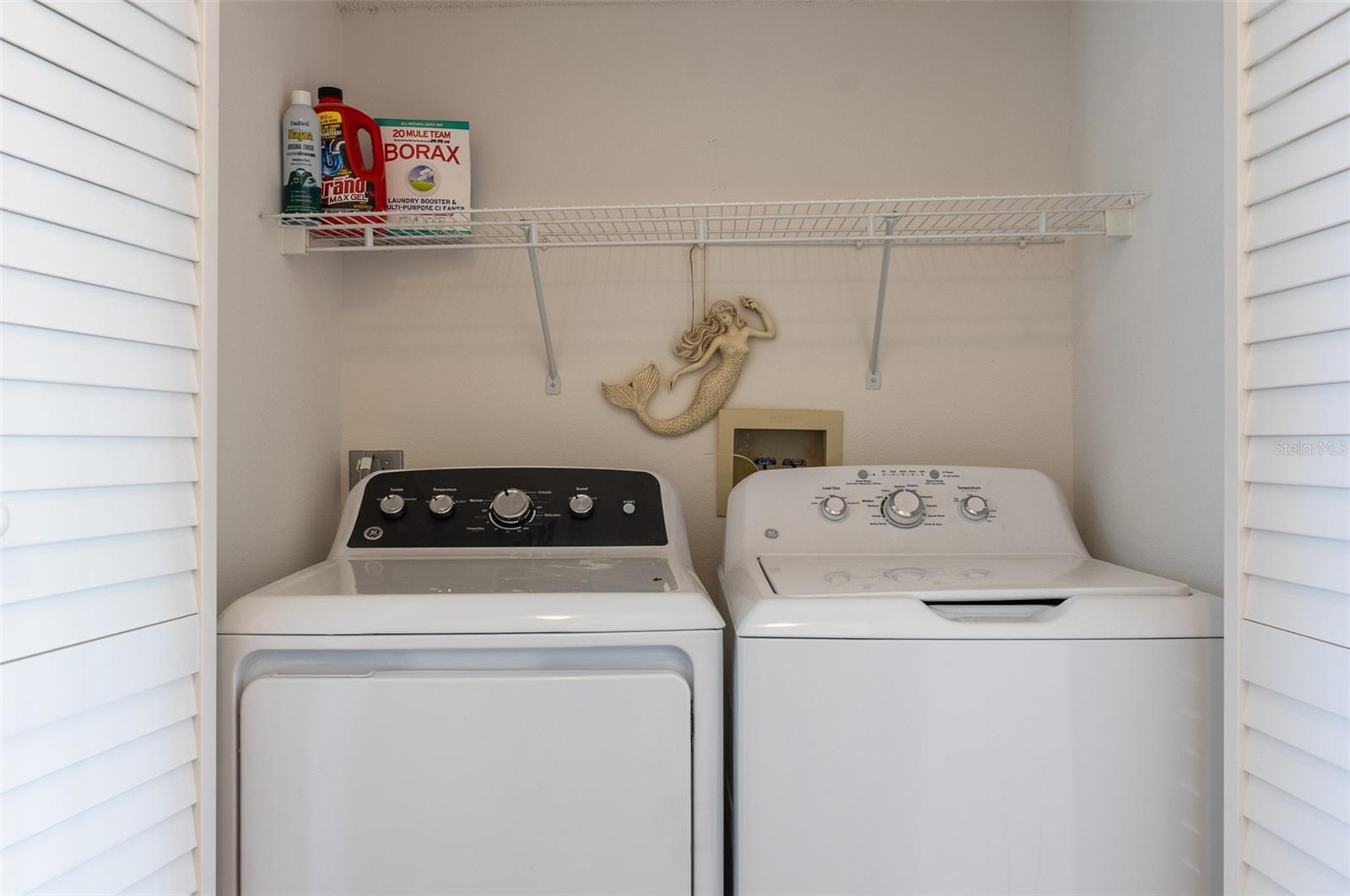 Listing photo id 18 for 623 Garland Circle