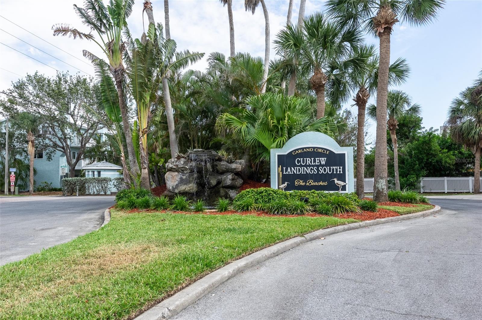 Listing photo id 29 for 623 Garland Circle