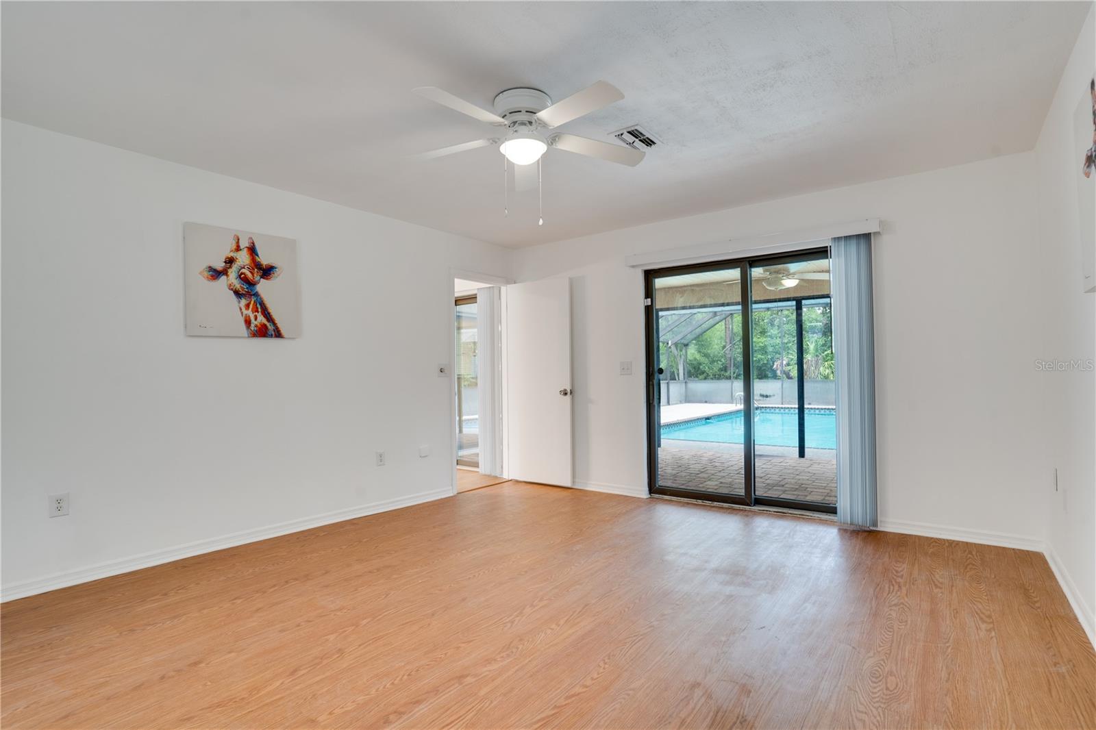 Listing photo id 19 for 18546 Kelly Road