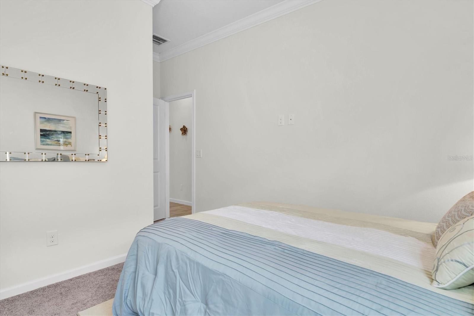 Image 21 of 37 For 11626 Blue Woods Drive