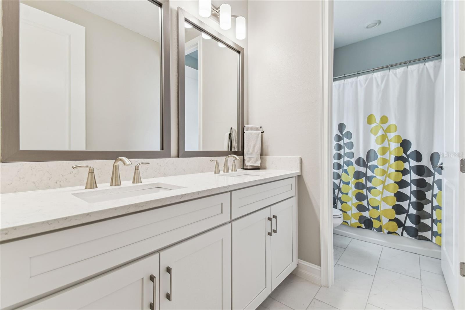 Image 36 of 72 For 29895 Picana Lane