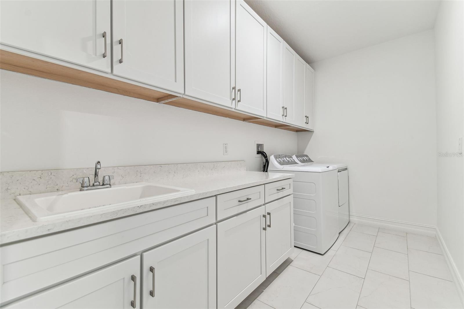 Image 43 of 72 For 29895 Picana Lane