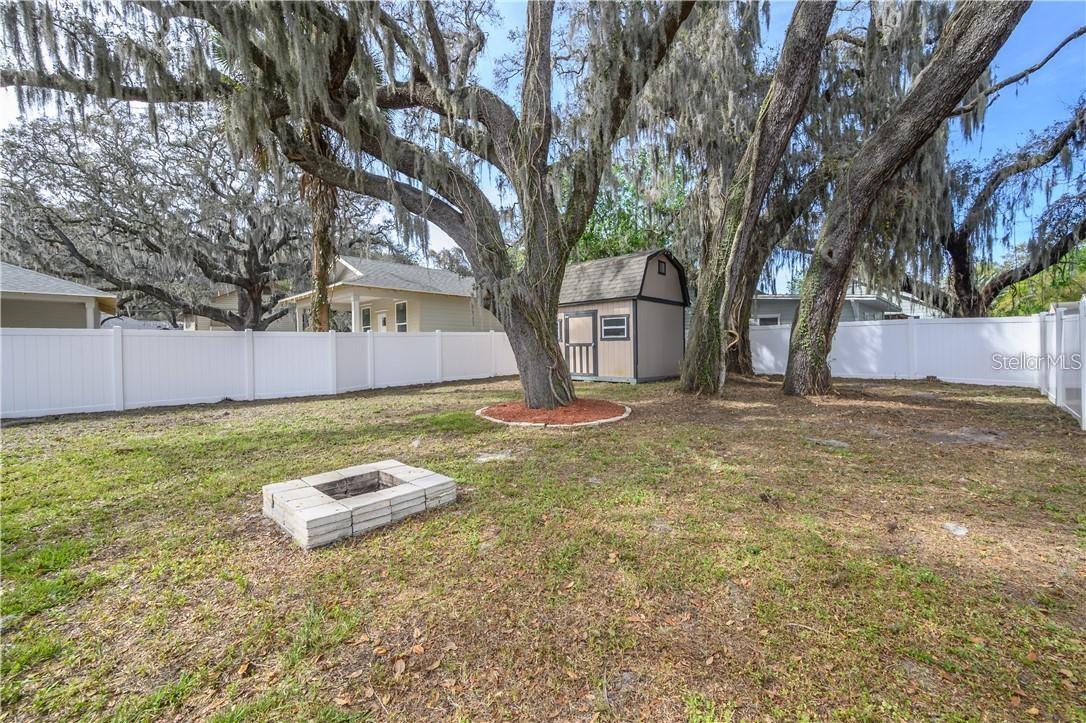 Image 25 of 27 For 1414 Idlewild Avenue