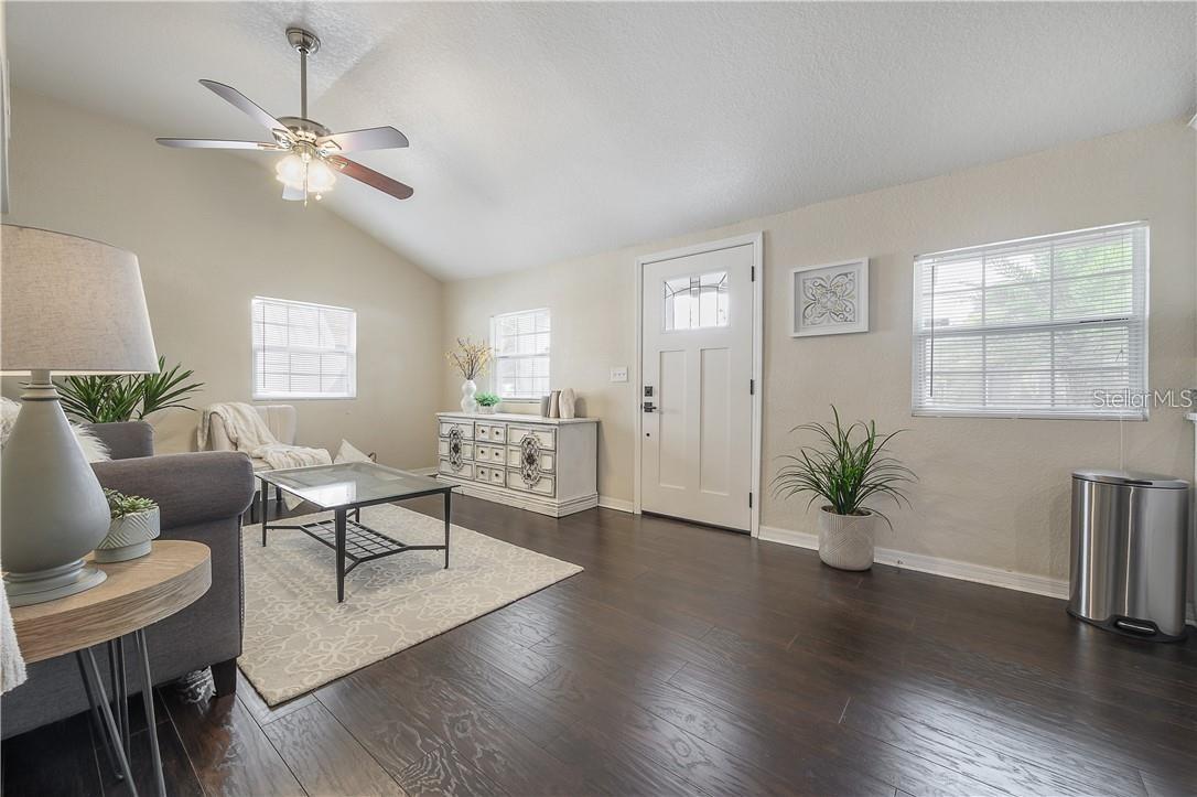 Image 4 of 27 For 1414 Idlewild Avenue