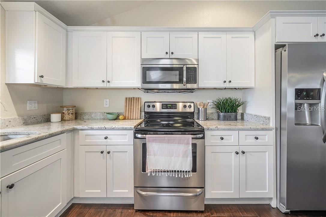 Image 9 of 27 For 1414 Idlewild Avenue