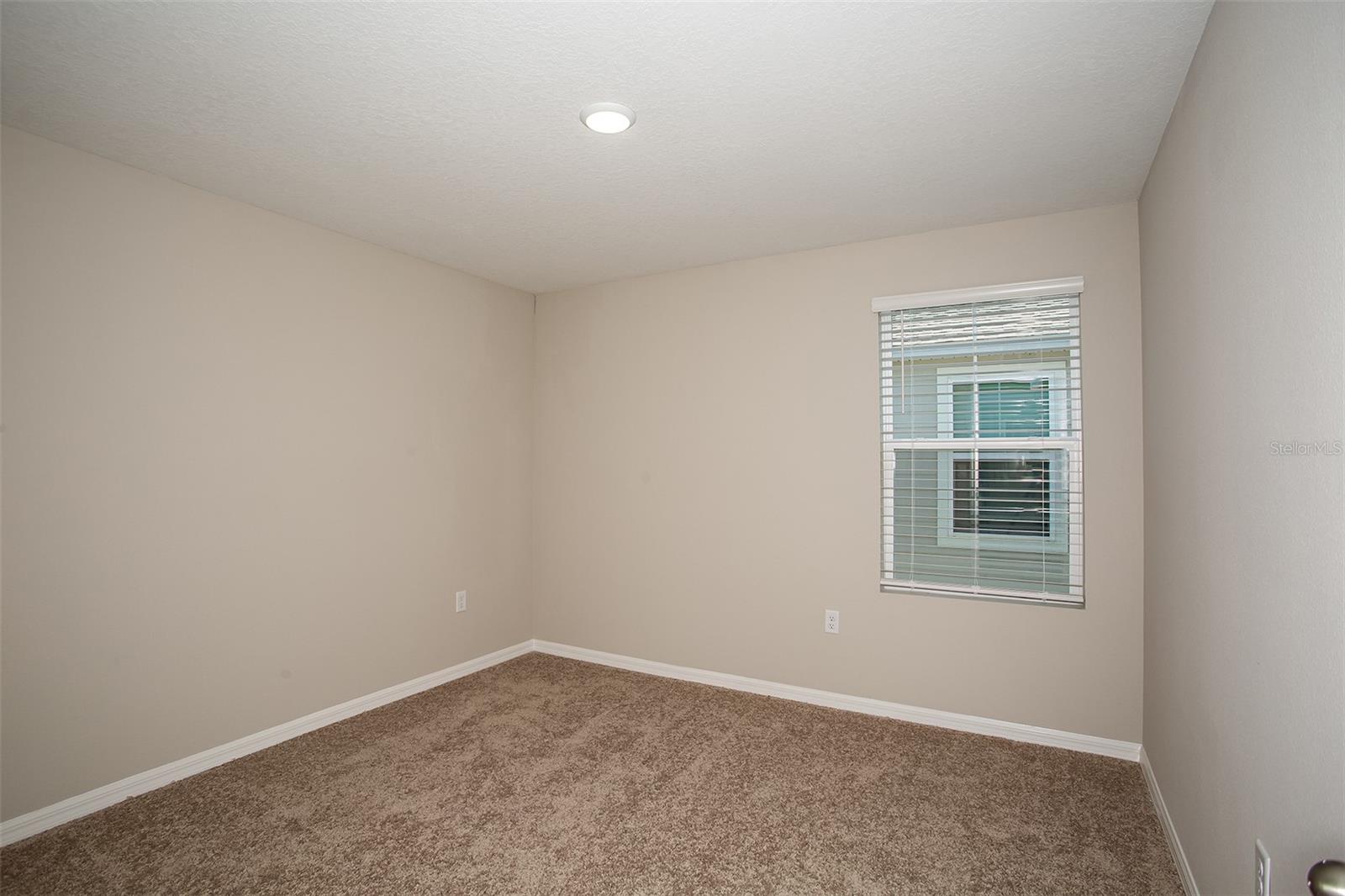 Image 21 of 23 For 1046 Foreshore Lane