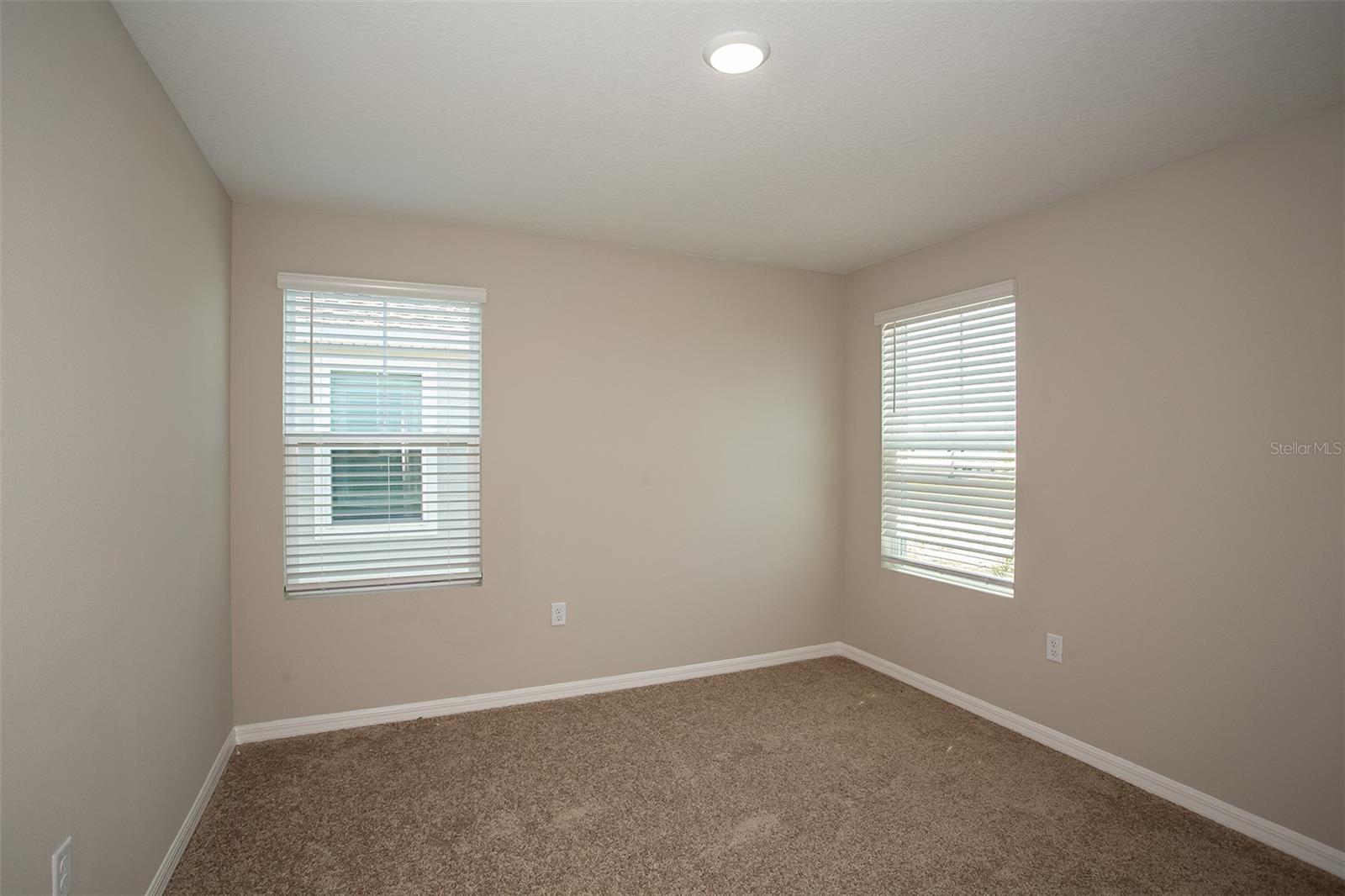 Image 22 of 23 For 1046 Foreshore Lane
