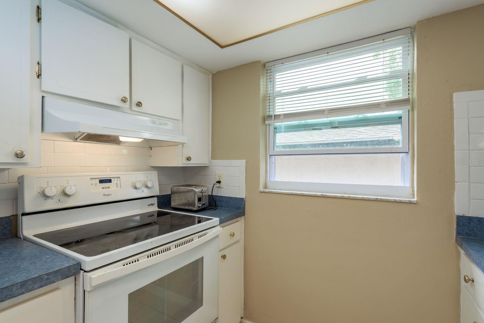 Image 13 of 31 For 3511 Calera Drive