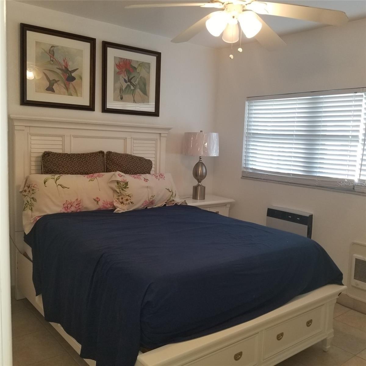 Image 6 of 9 For 7050 Sunset Way 11