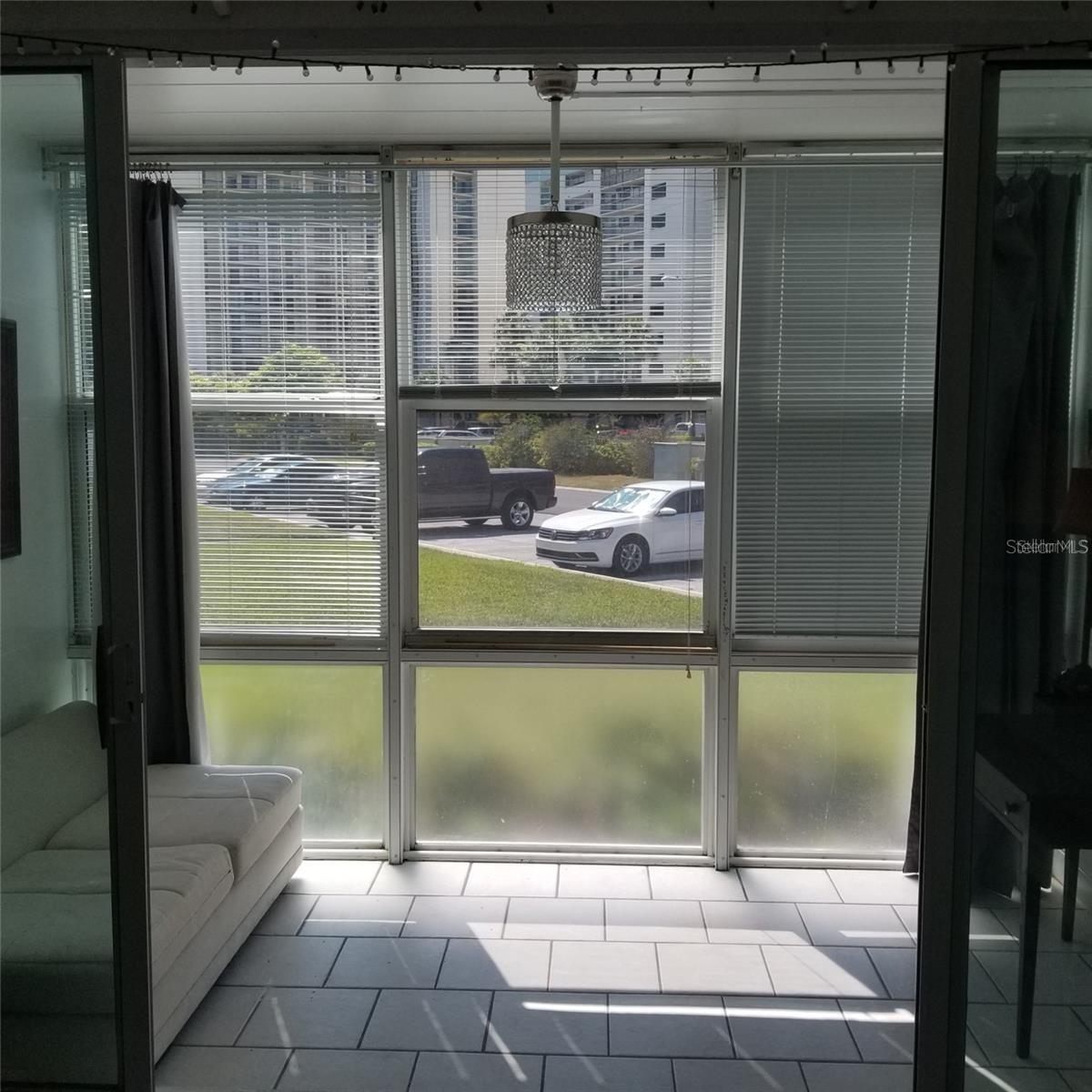 Image 8 of 9 For 7050 Sunset Way 11