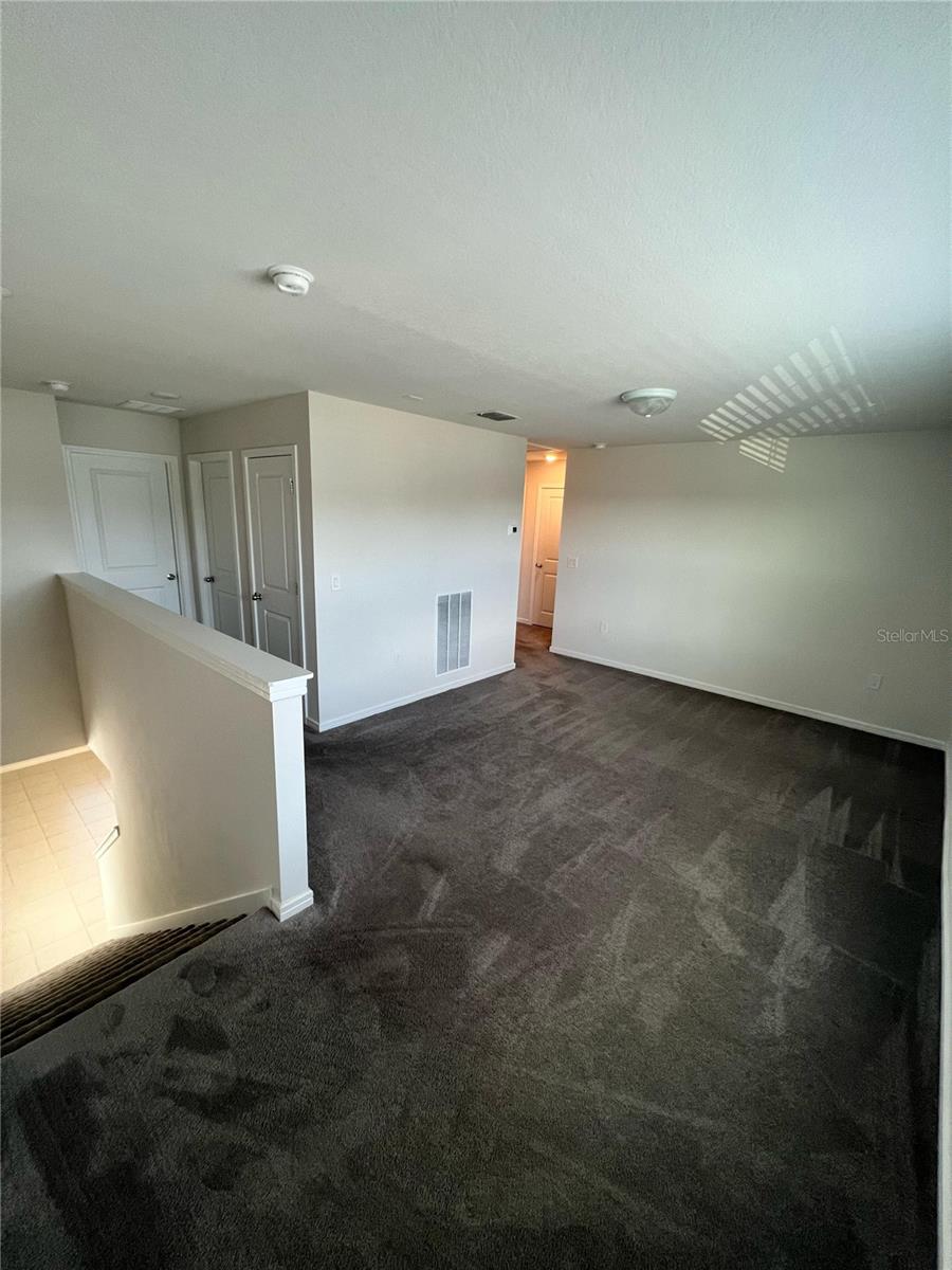 Image 21 of 29 For 30553 Gilbern Road