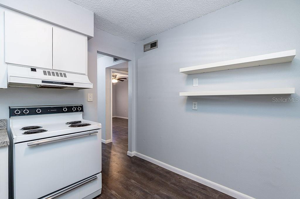 Image 15 of 24 For 2207 Carolina Avenue 18