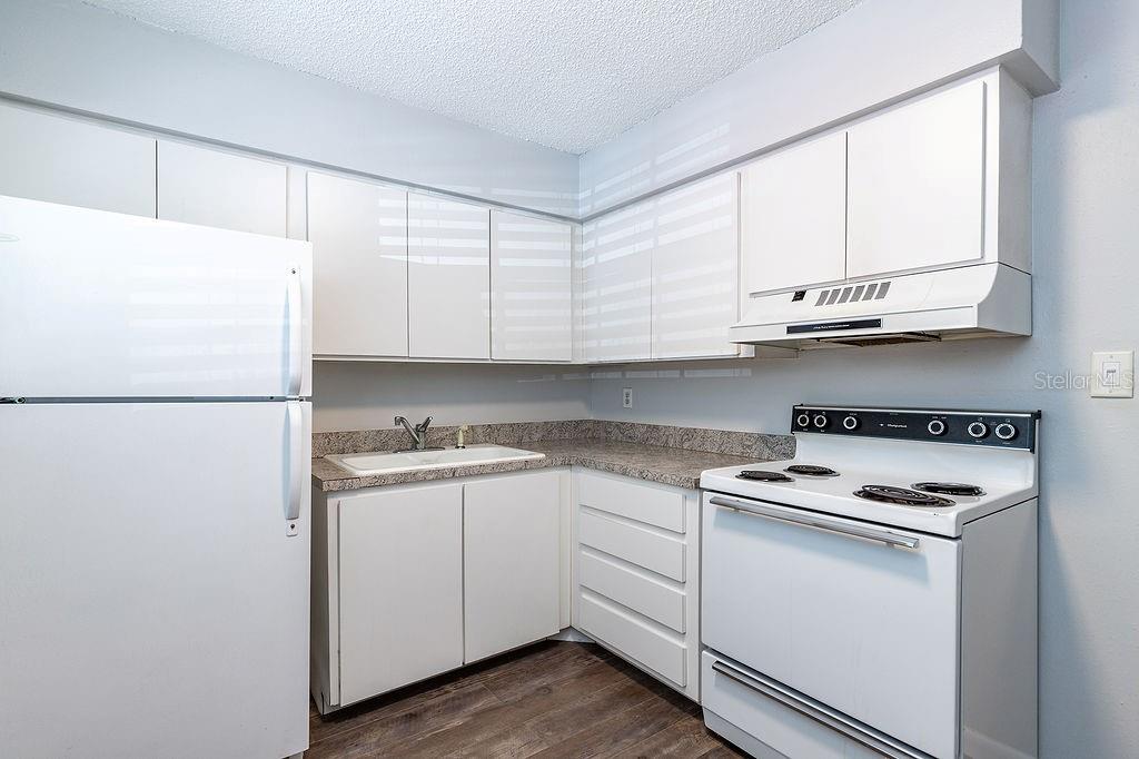 Image 16 of 24 For 2207 Carolina Avenue 18