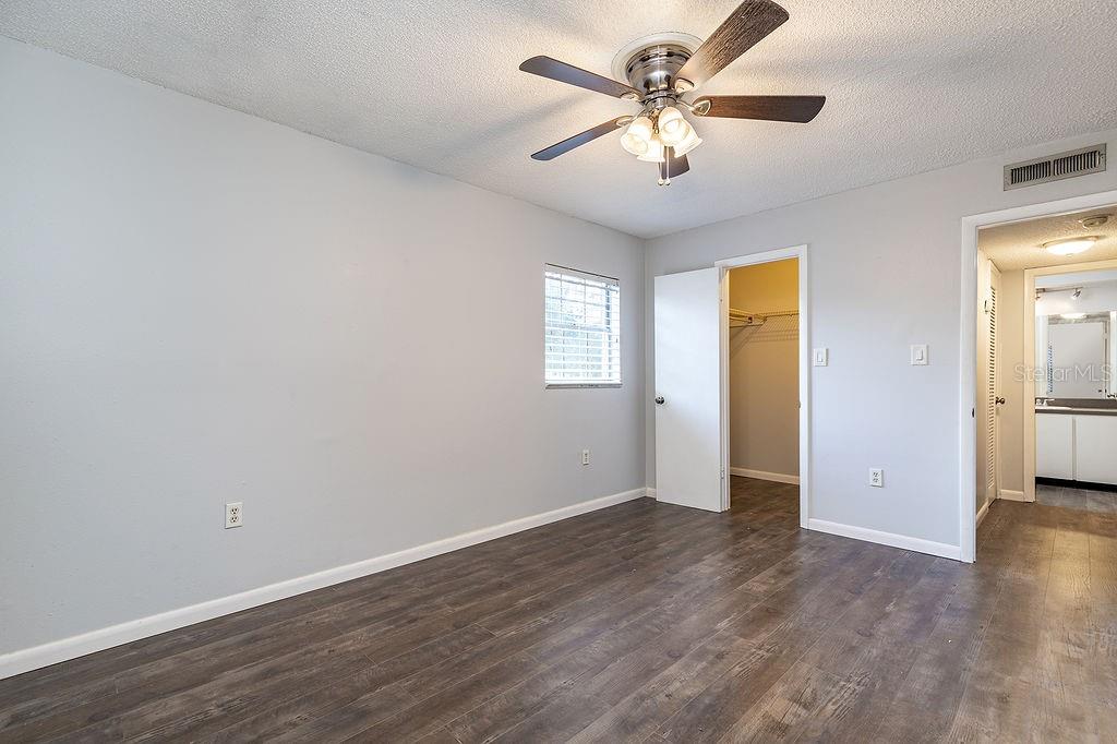 Image 9 of 24 For 2207 Carolina Avenue 18
