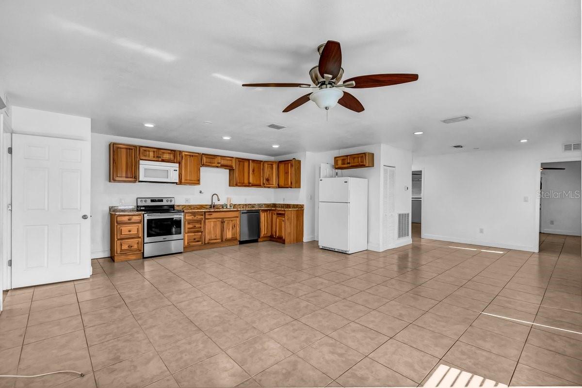 Image 2 of 21 For 10701 Village Green Avenue