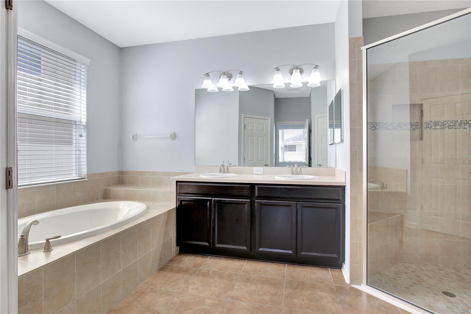 Image 15 of 32 For 7204 Morningsgate Way