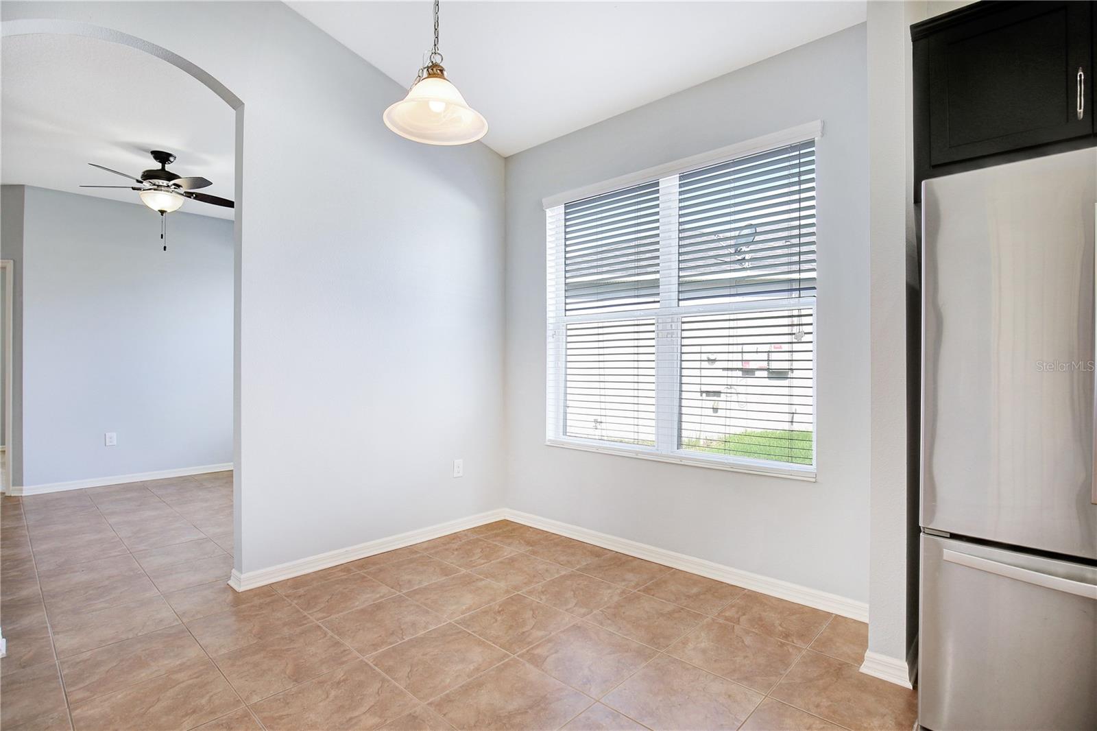 Image 7 of 32 For 7204 Morningsgate Way