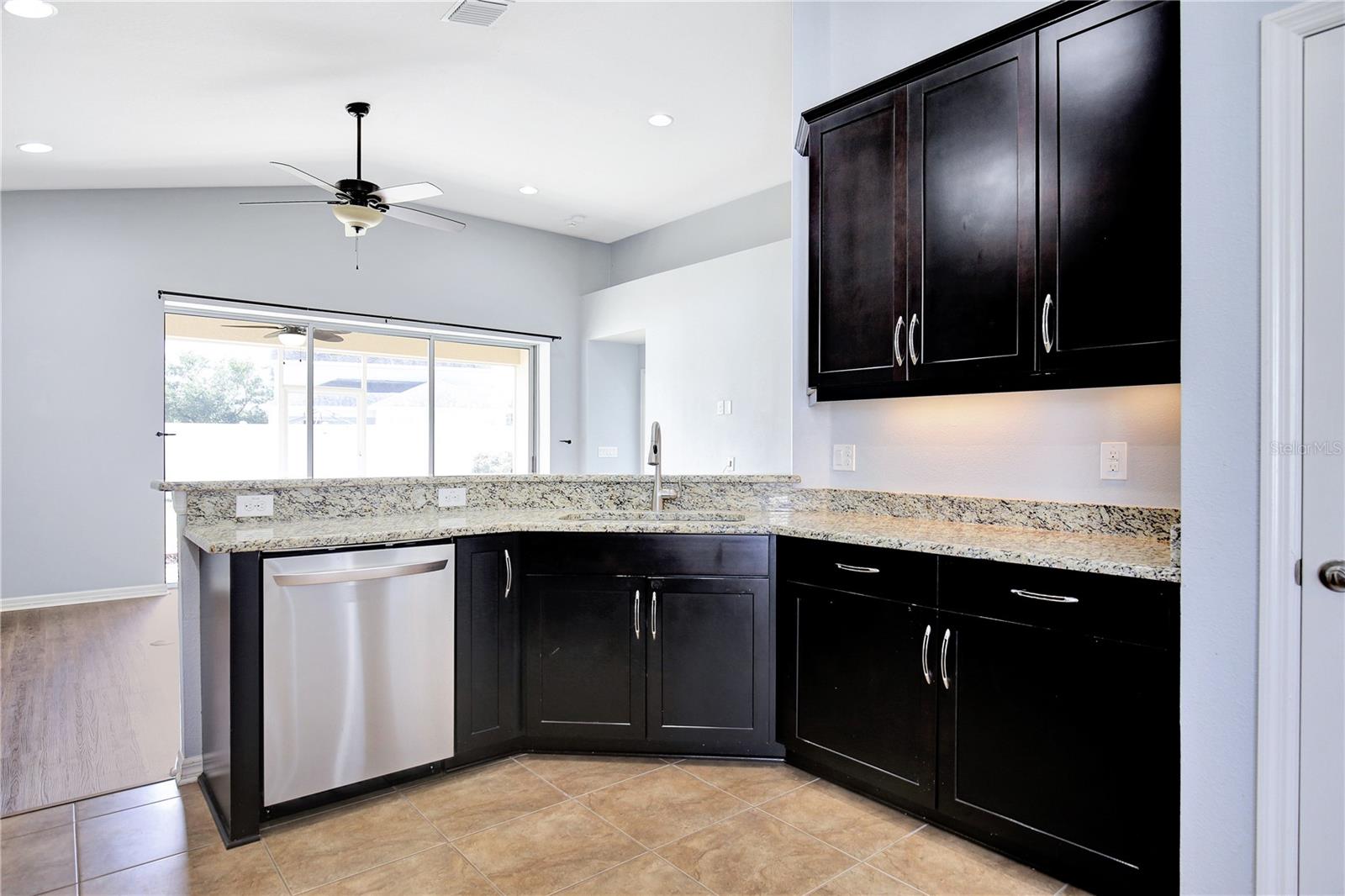 Image 8 of 32 For 7204 Morningsgate Way