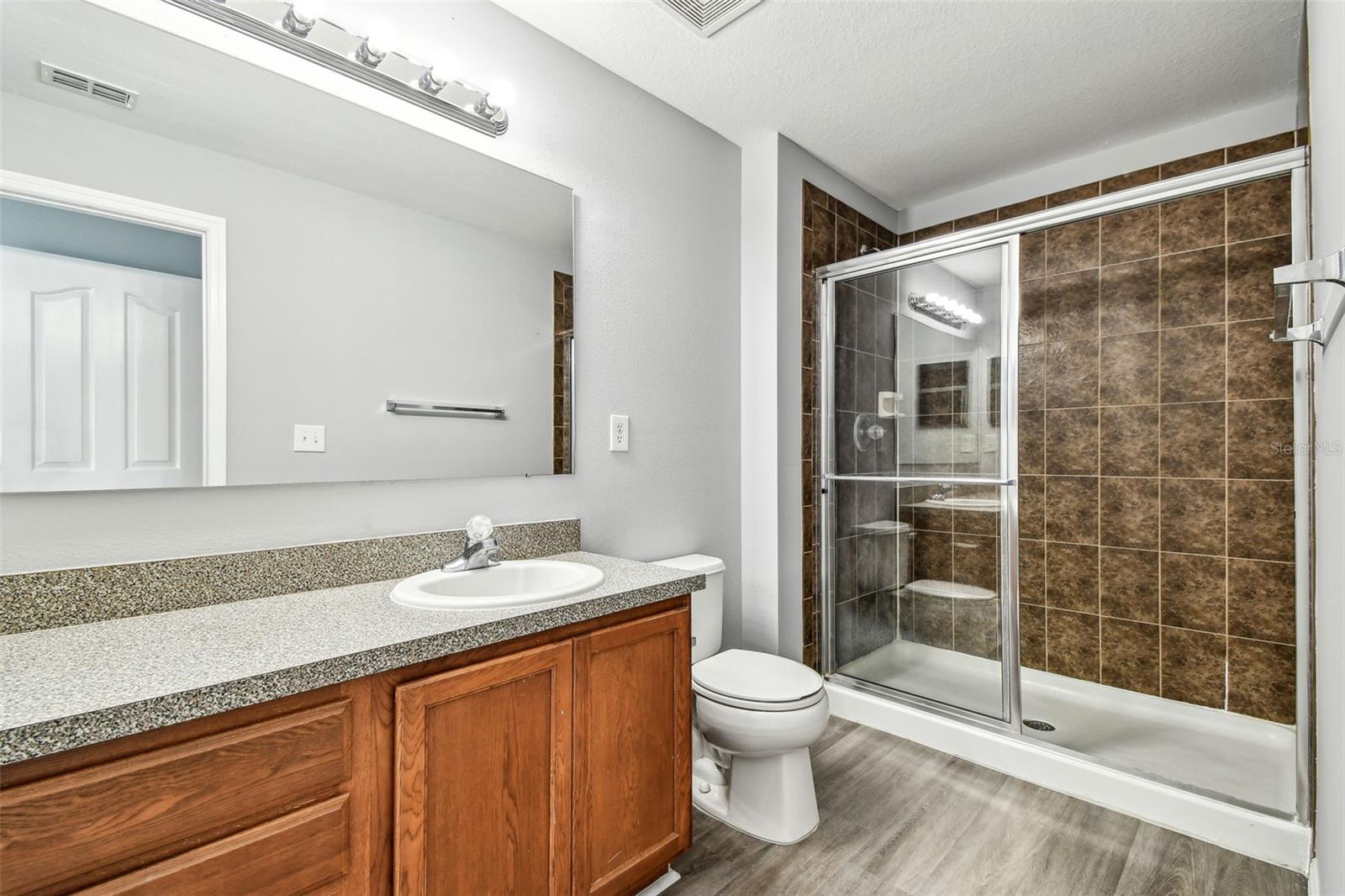 Image 20 of 41 For 9551 Maxson Drive